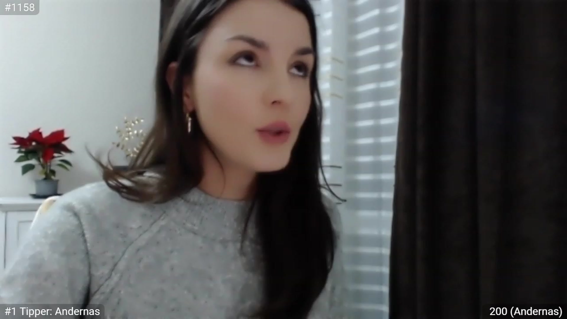 Gallery image thumbnail from XmasXcitedGal's myfreecams stream on, 12/12/2022, 24:17 image 1 of 20