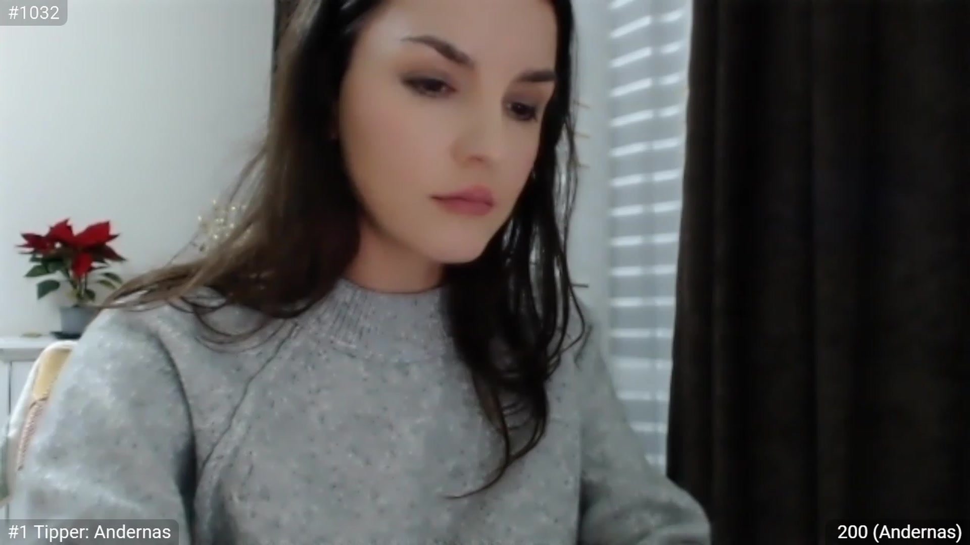 Gallery image thumbnail from XmasXcitedGal's myfreecams stream on, 12/12/2022, 24:29 image 2 of 20