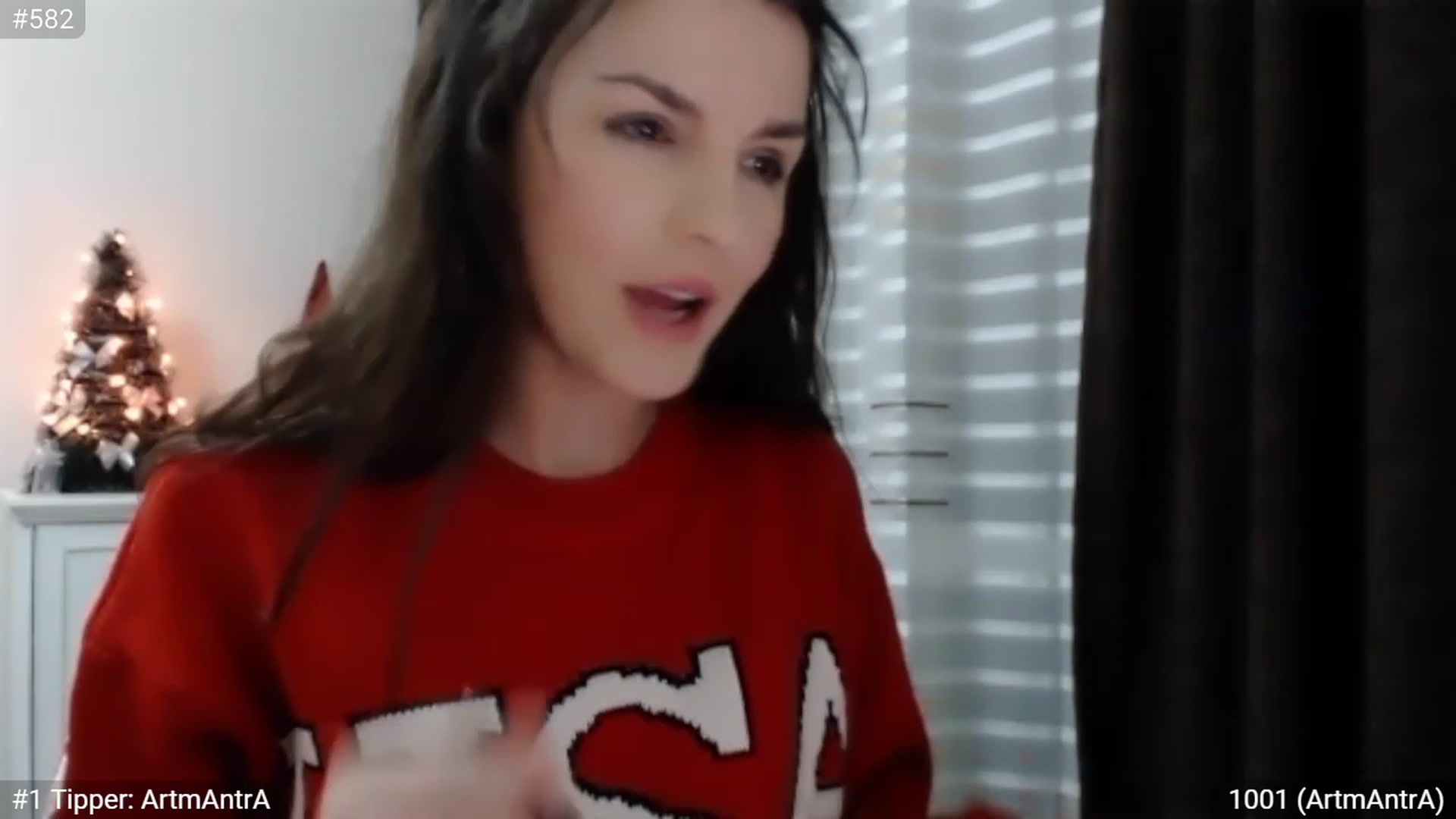 Gallery image thumbnail from XmasXcitedGal's myfreecams stream on, 12/17/2022, 23:35 image 8 of 20