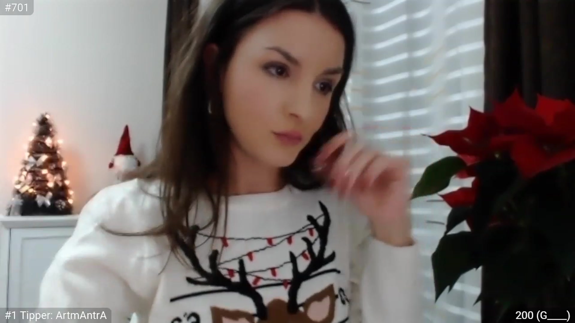 Gallery image thumbnail from XmasXcitedGal's myfreecams stream on, 12/22/2022, 20:42 image 8 of 20