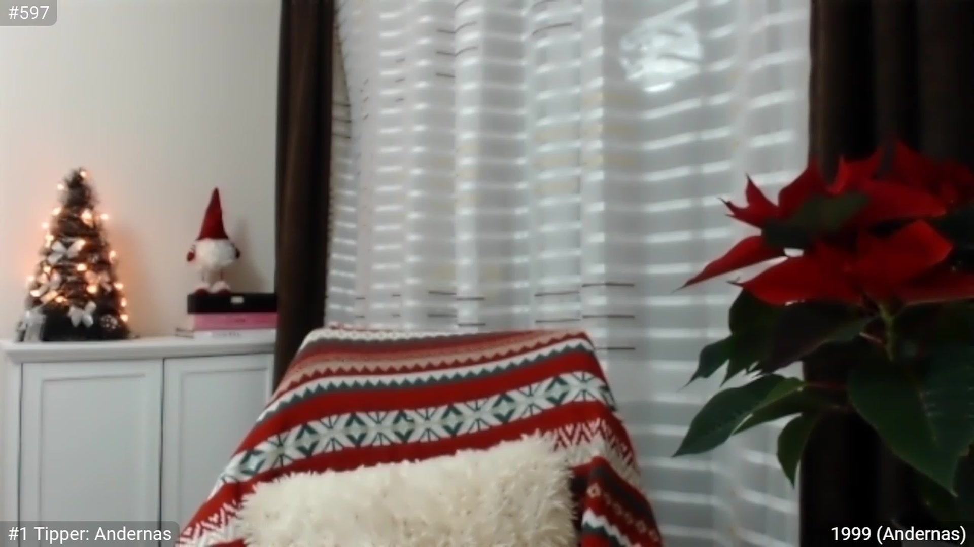 Gallery image thumbnail from XmasXcitedGal's myfreecams stream on, 12/24/2022, 23:29 image 4 of 20