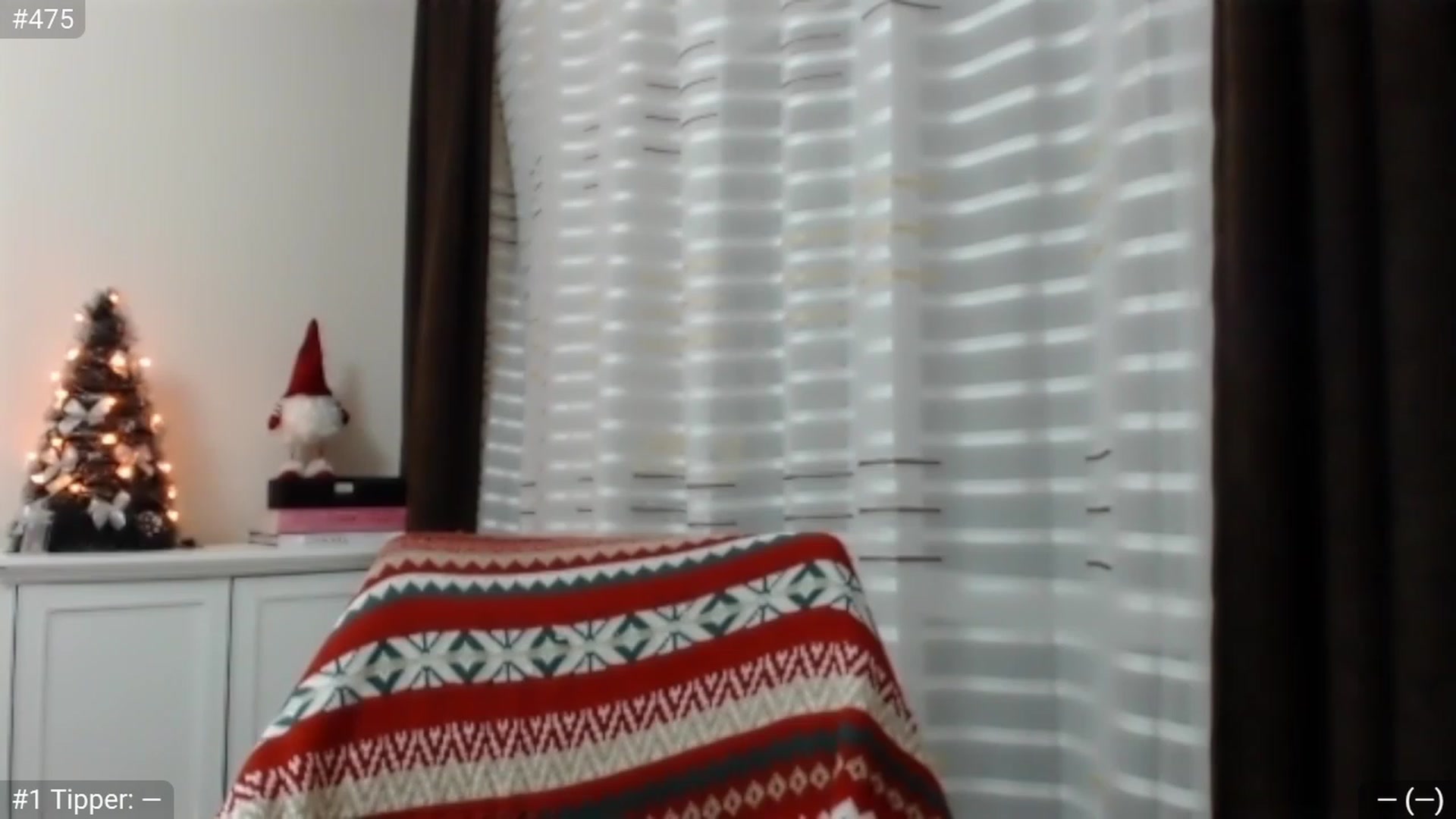 Gallery image thumbnail from XmasXcitedGal's myfreecams stream on, 12/25/2022, 18:51 image 5 of 20