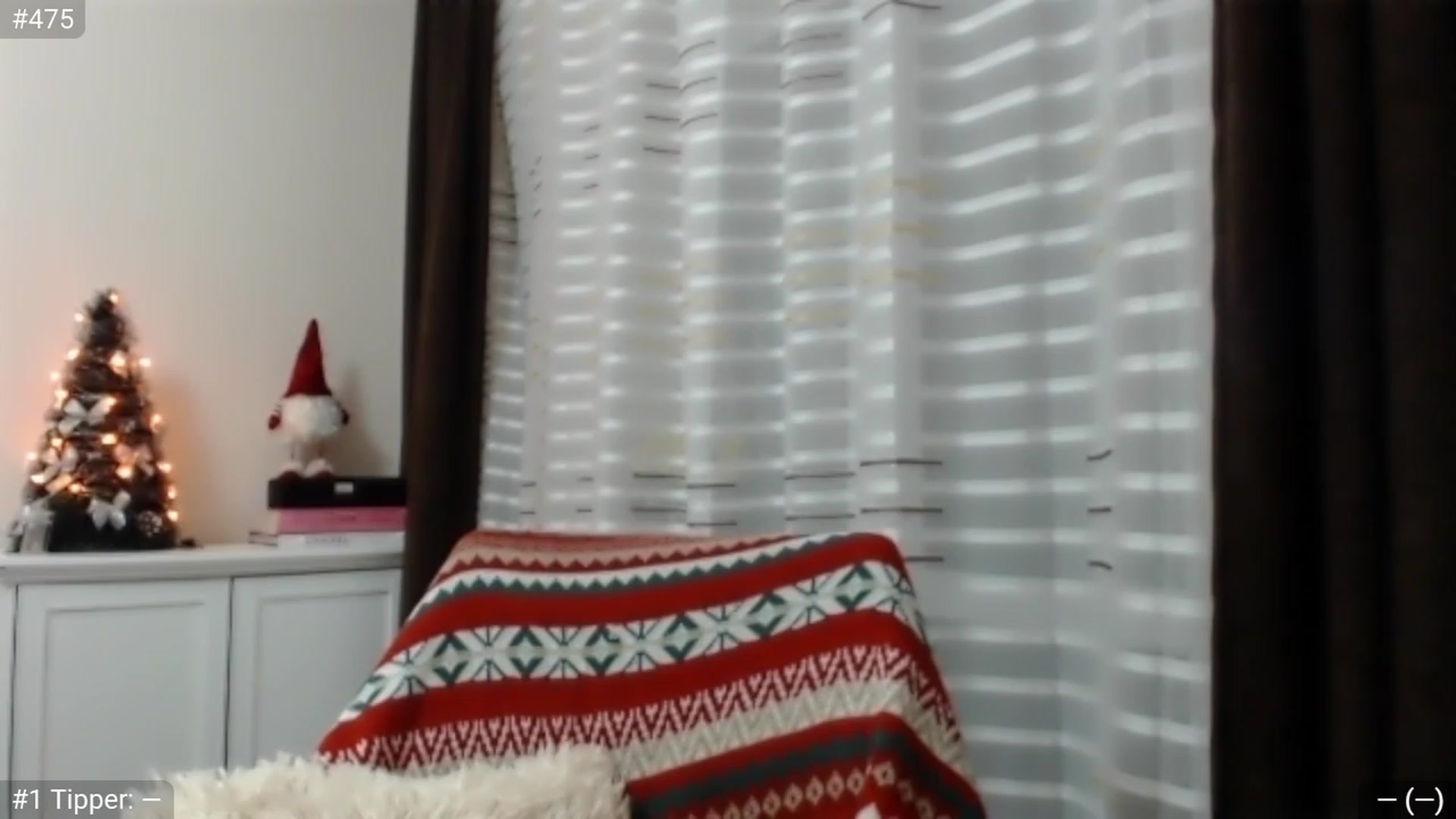 Gallery image thumbnail from XmasXcitedGal's myfreecams stream on, 12/25/2022, 18:51 image 8 of 20