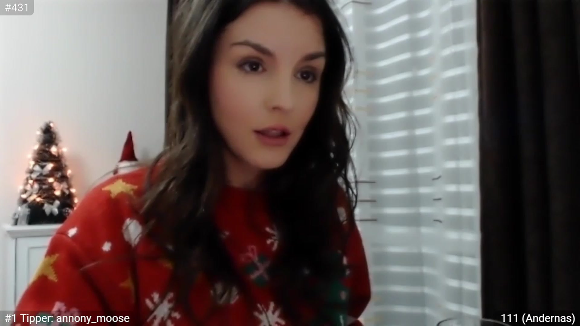 Gallery image thumbnail from XmasXcitedGal's myfreecams stream on, 12/25/2022, 20:44 image 3 of 20