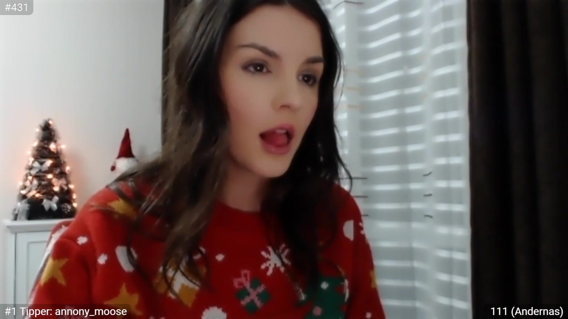 Gallery image thumbnail from XmasXcitedGal's myfreecams stream on, 12/25/2022, 20:44 image 13 of 20