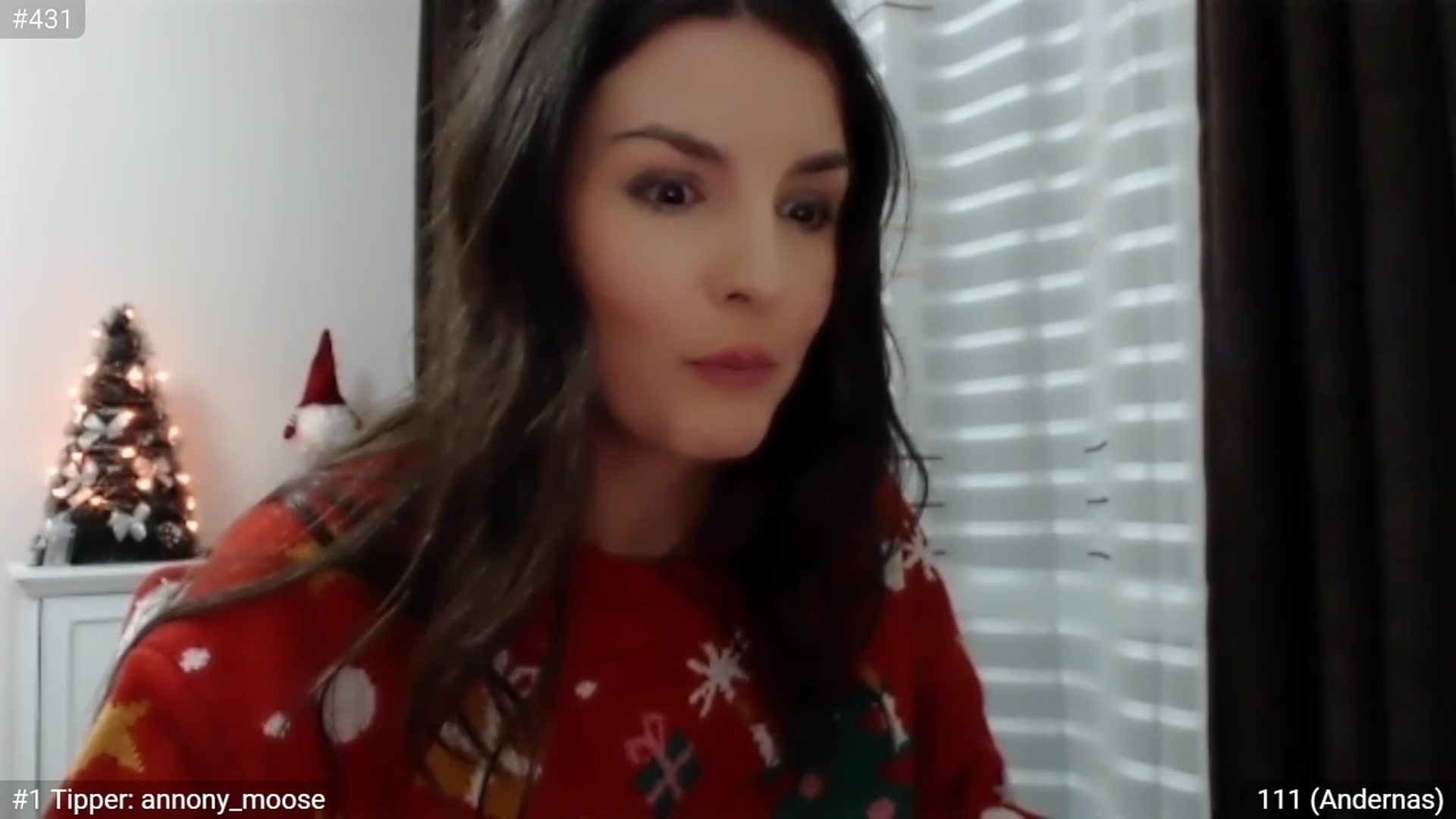 Gallery image thumbnail from XmasXcitedGal's myfreecams stream on, 12/25/2022, 20:44 image 14 of 20