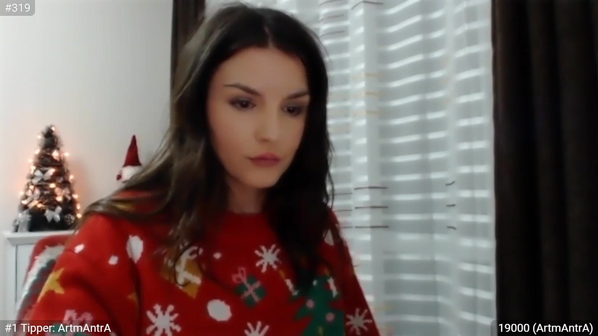 Gallery image thumbnail from XmasXcitedGal's myfreecams stream on, 12/25/2022, 22:28 image 2 of 20