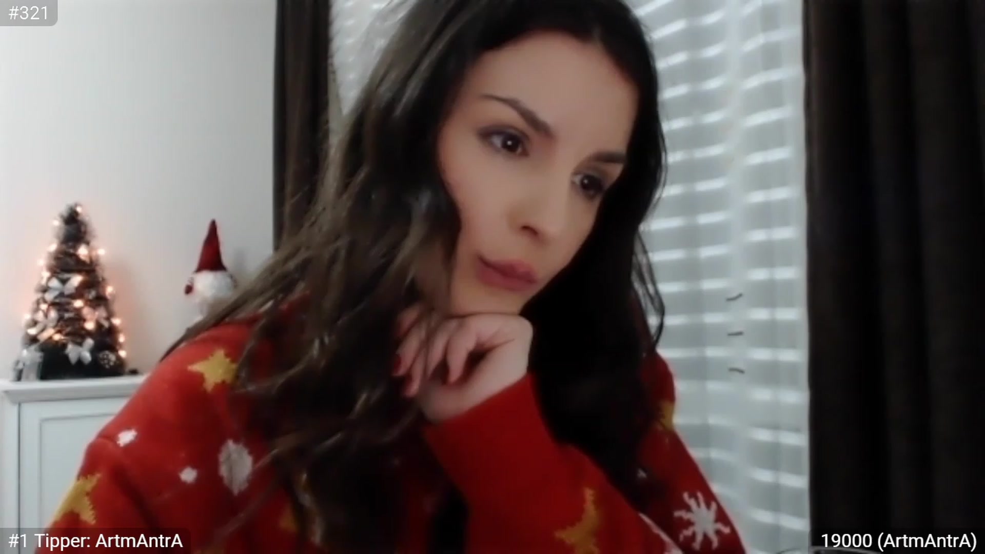 Gallery image thumbnail from XmasXcitedGal's myfreecams stream on, 12/25/2022, 22:28 image 18 of 20
