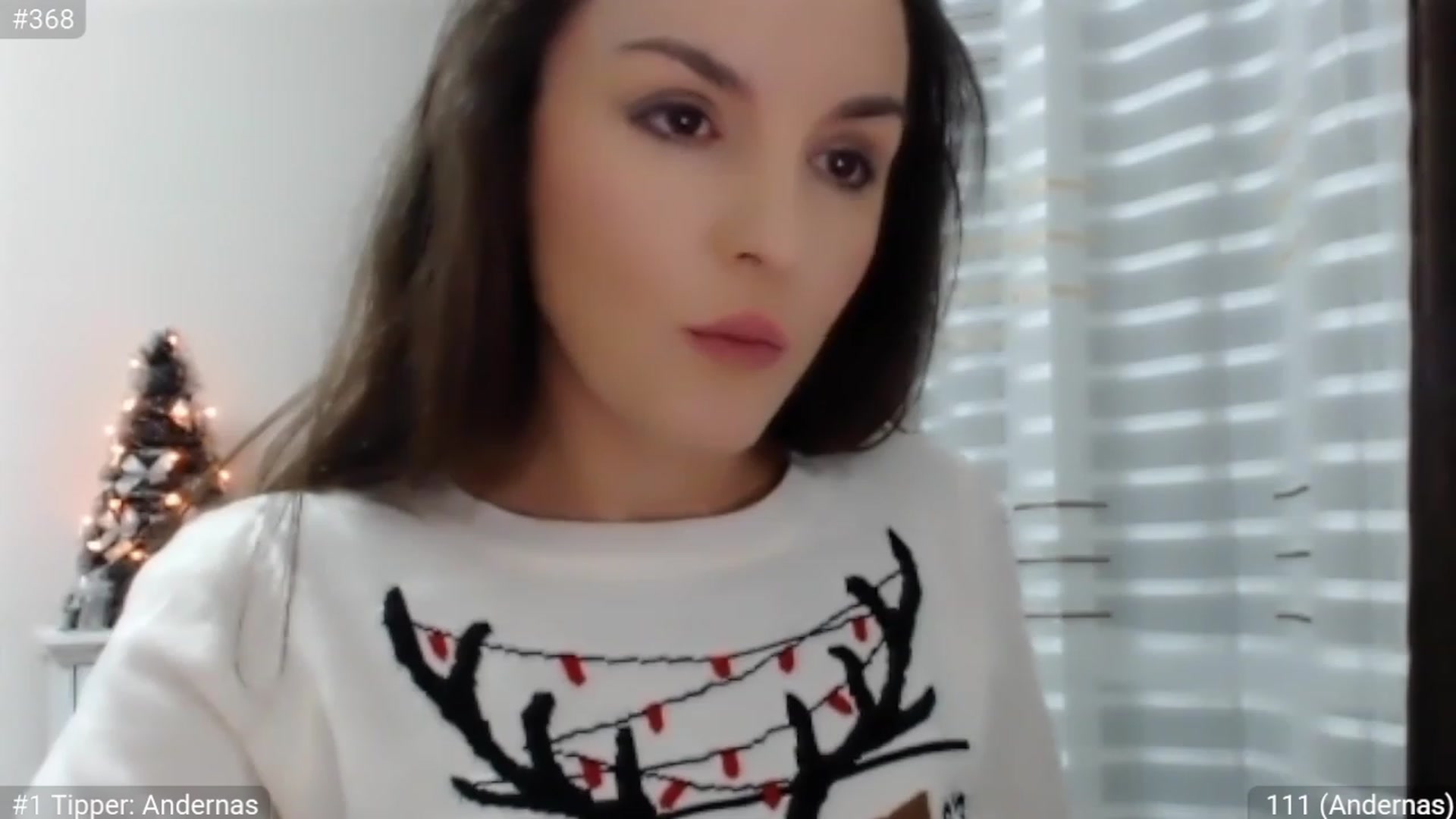 Gallery image thumbnail from XmasXcitedGal's myfreecams stream on, 12/30/2022, 22:36 image 3 of 20