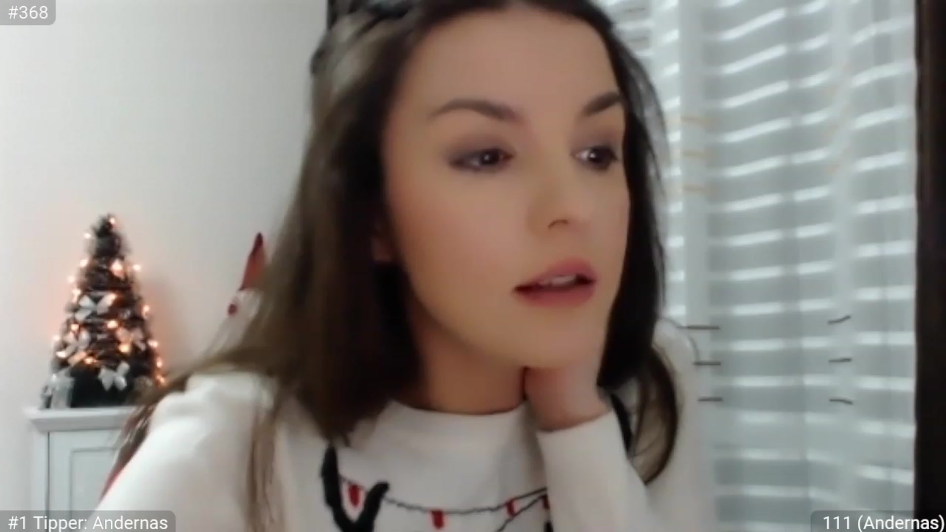 Gallery image thumbnail from XmasXcitedGal's myfreecams stream on, 12/30/2022, 22:36 image 7 of 20