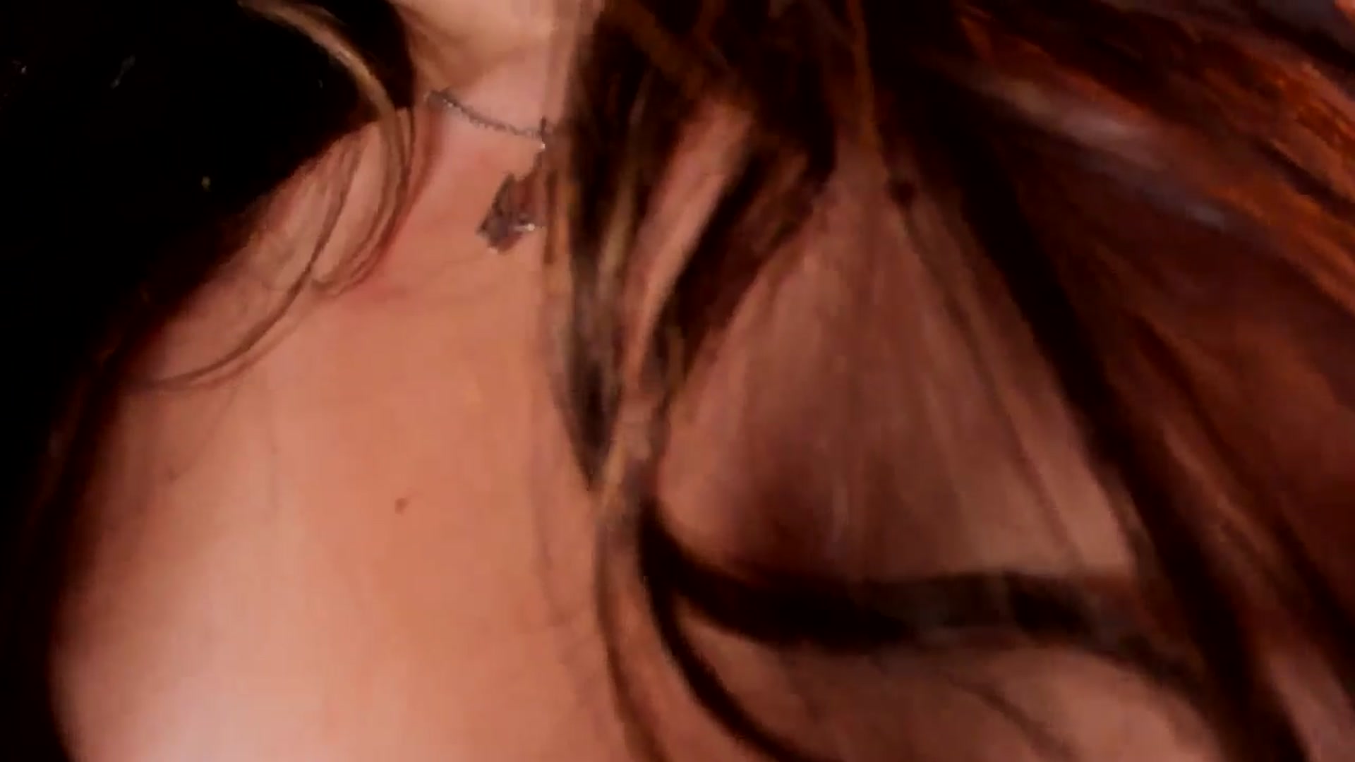Gallery image thumbnail from Xmas_Baby's myfreecams stream on, 12/30/2024, 05:39 image 16 of 20