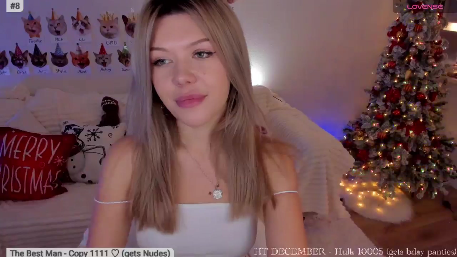 Gallery image thumbnail from Xmas_Baby's myfreecams stream on, 12/09/2025, 06:35 image 12 of 20