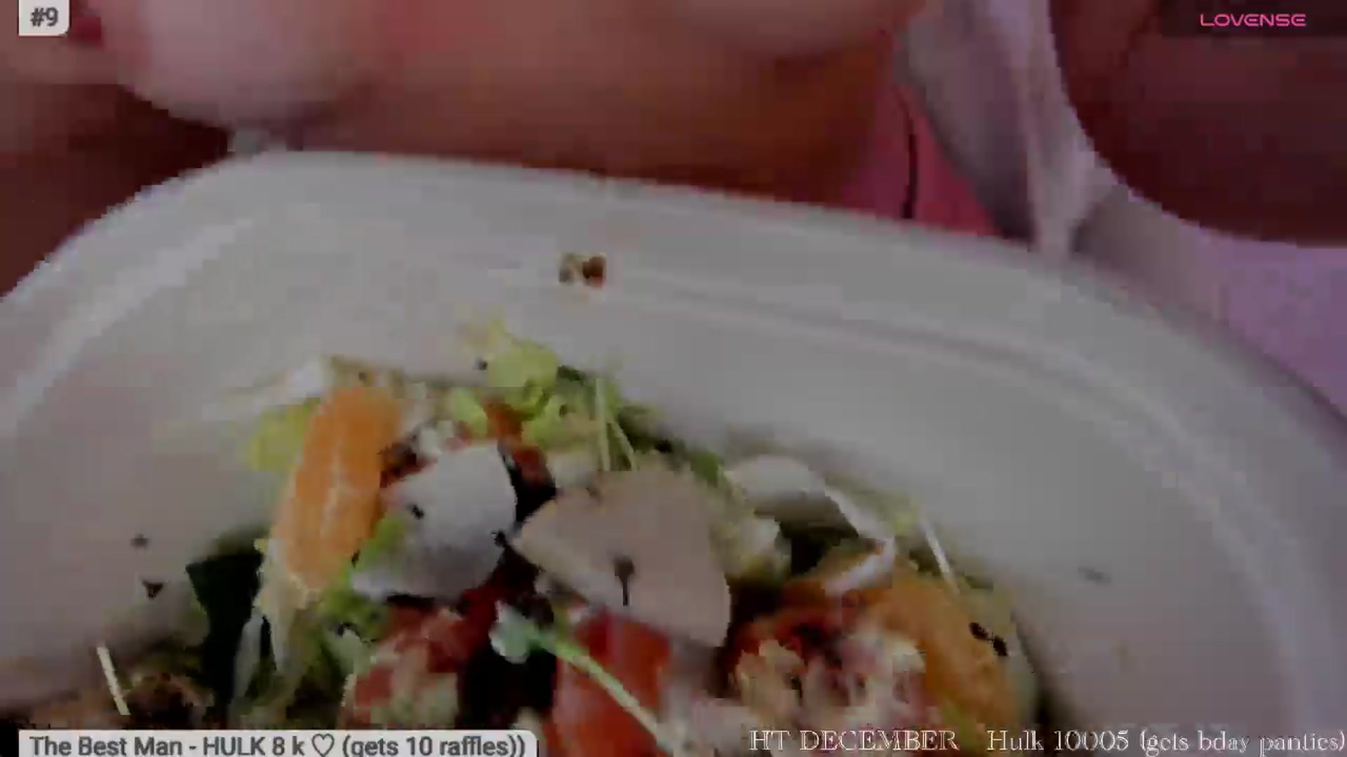 Gallery image thumbnail from Xmas_Baby's myfreecams stream on, 12/11/2025, 05:58 image 14 of 20