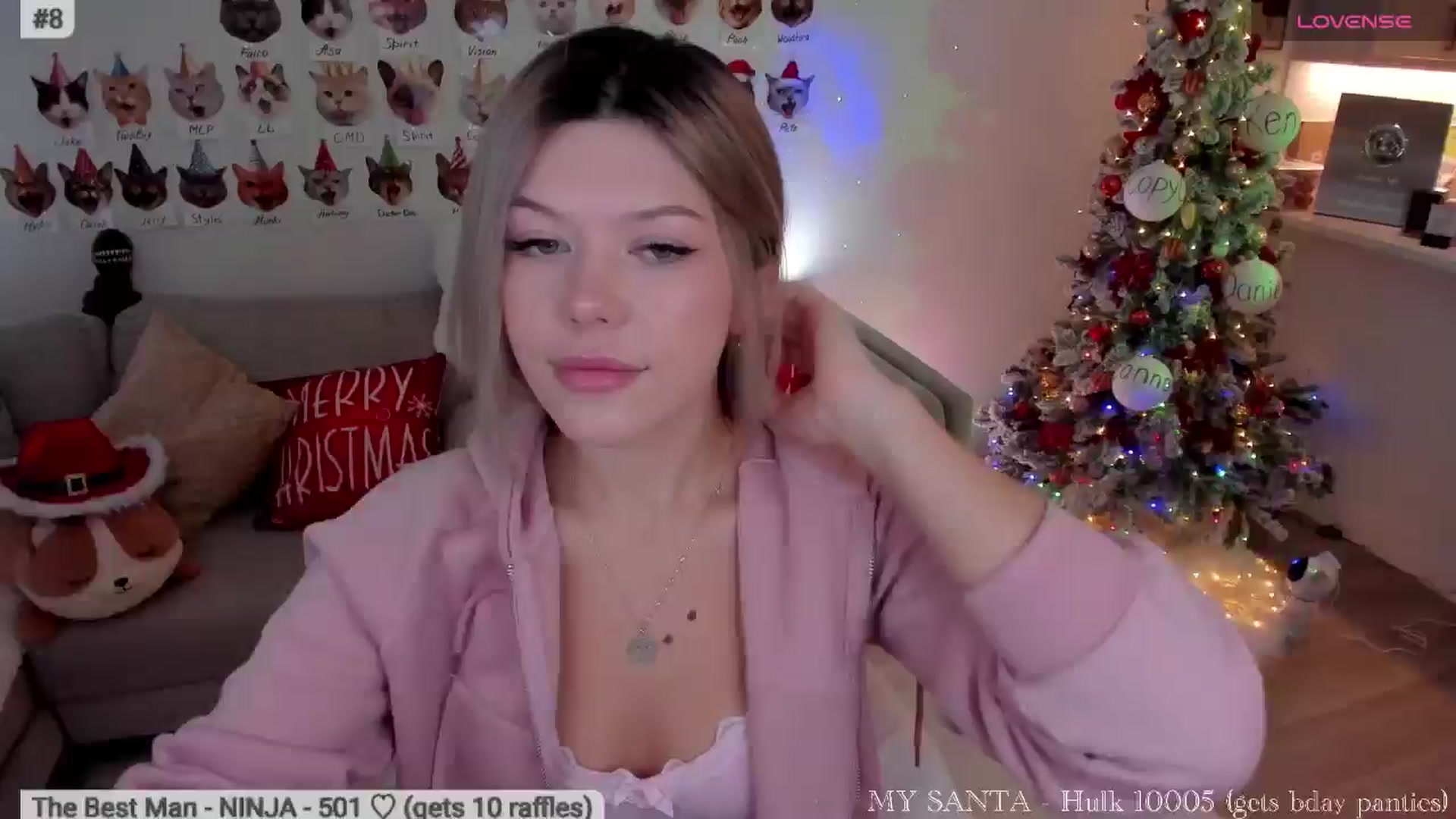 Gallery image thumbnail from Xmas_Baby's myfreecams stream on, 12/15/2025, 05:55 image 7 of 20