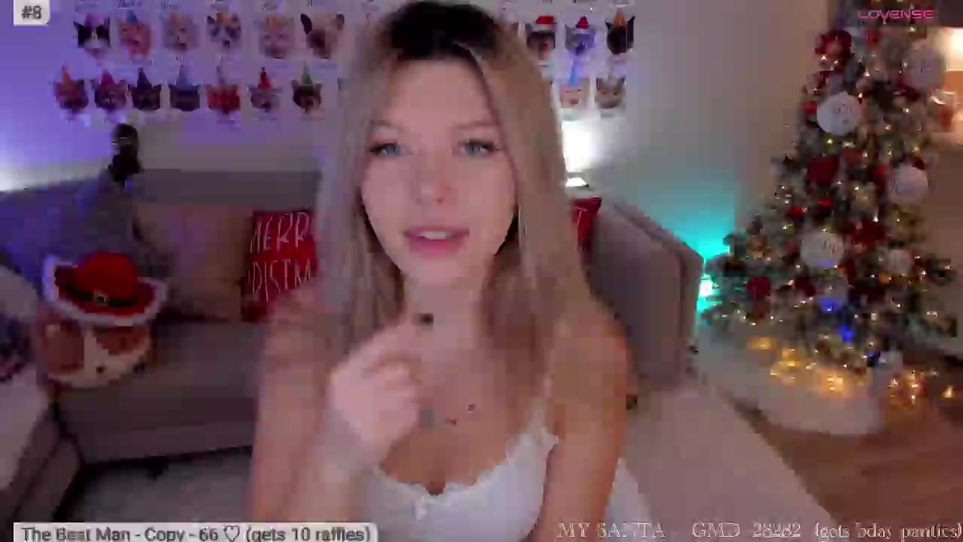 Gallery image thumbnail from Xmas_Baby's myfreecams stream on, 12/17/2025, 04:18 image 2 of 20