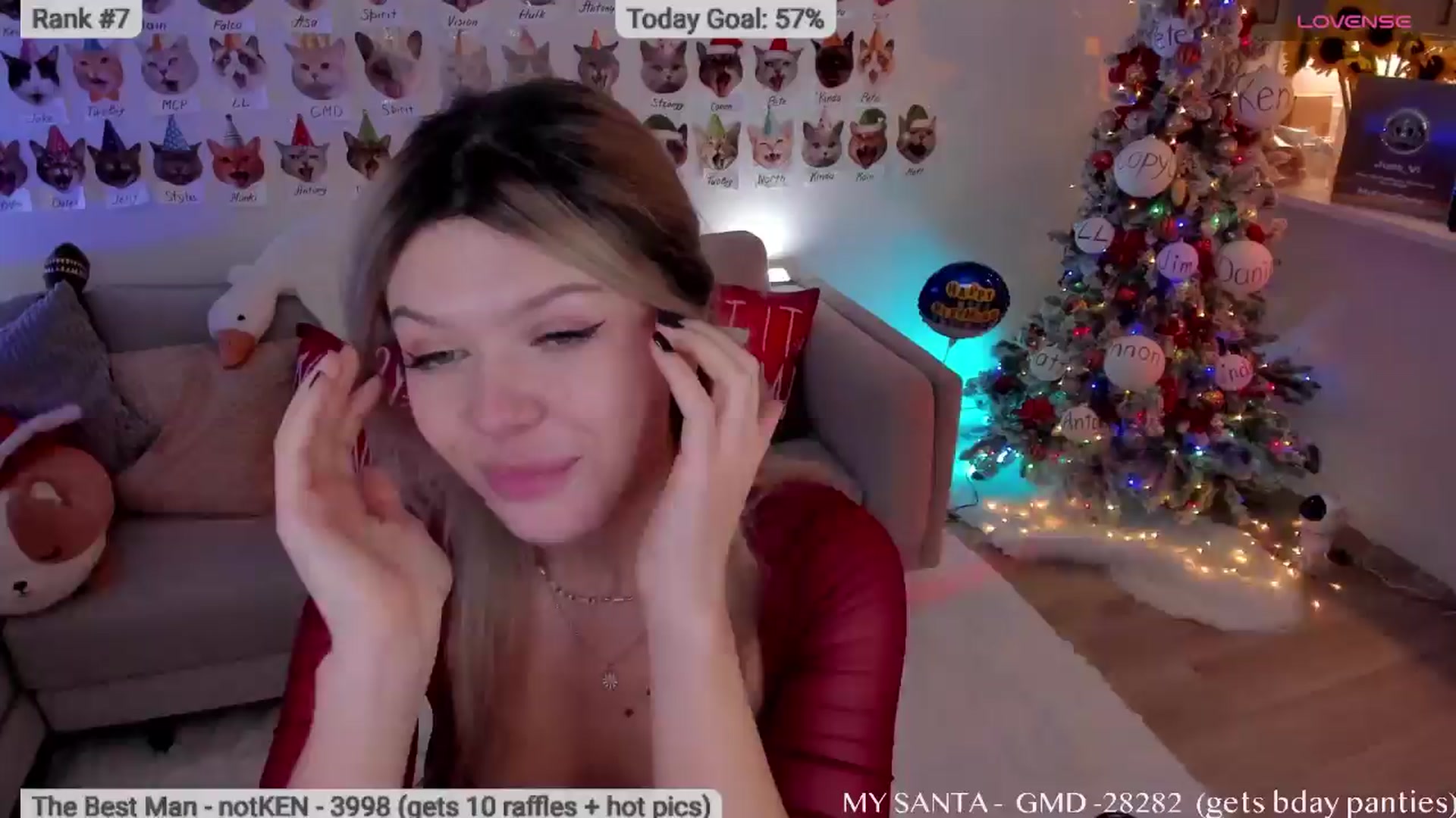 Gallery image thumbnail from Xmas_Baby's myfreecams stream on, 12/21/2025, 09:36 image 7 of 20