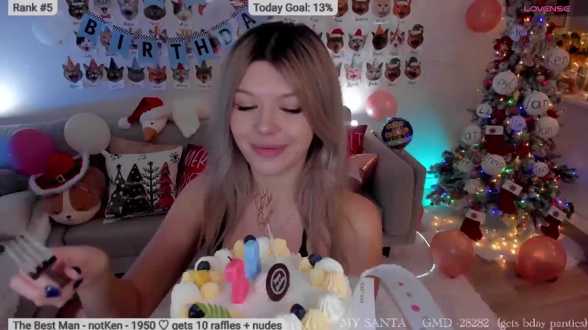 Gallery image thumbnail from Xmas_Baby's myfreecams stream on, 12/27/2025, 05:30 image 13 of 20