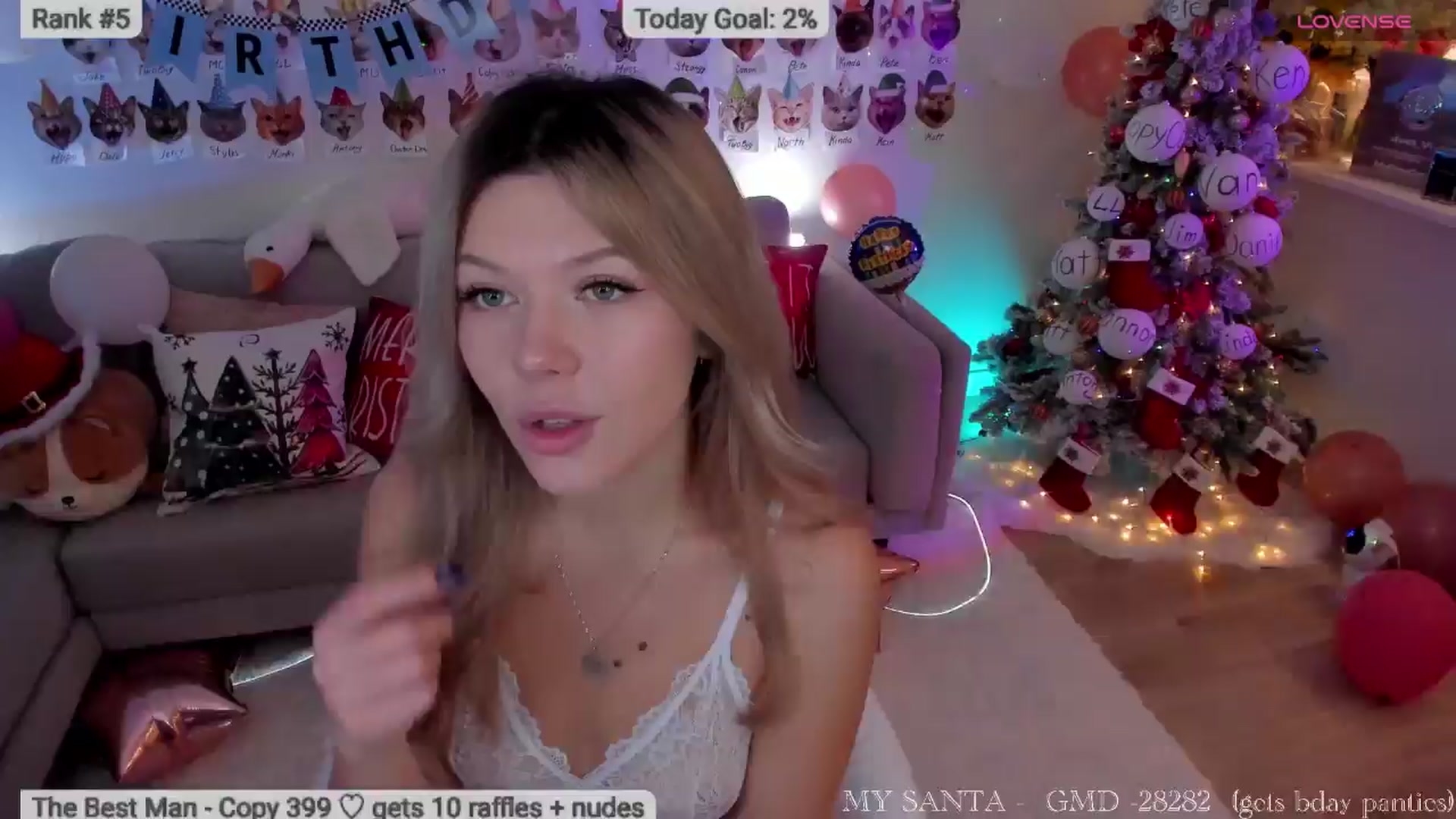 Gallery image thumbnail from Xmas_Baby's myfreecams stream on, 12/28/2025, 06:10 image 6 of 20