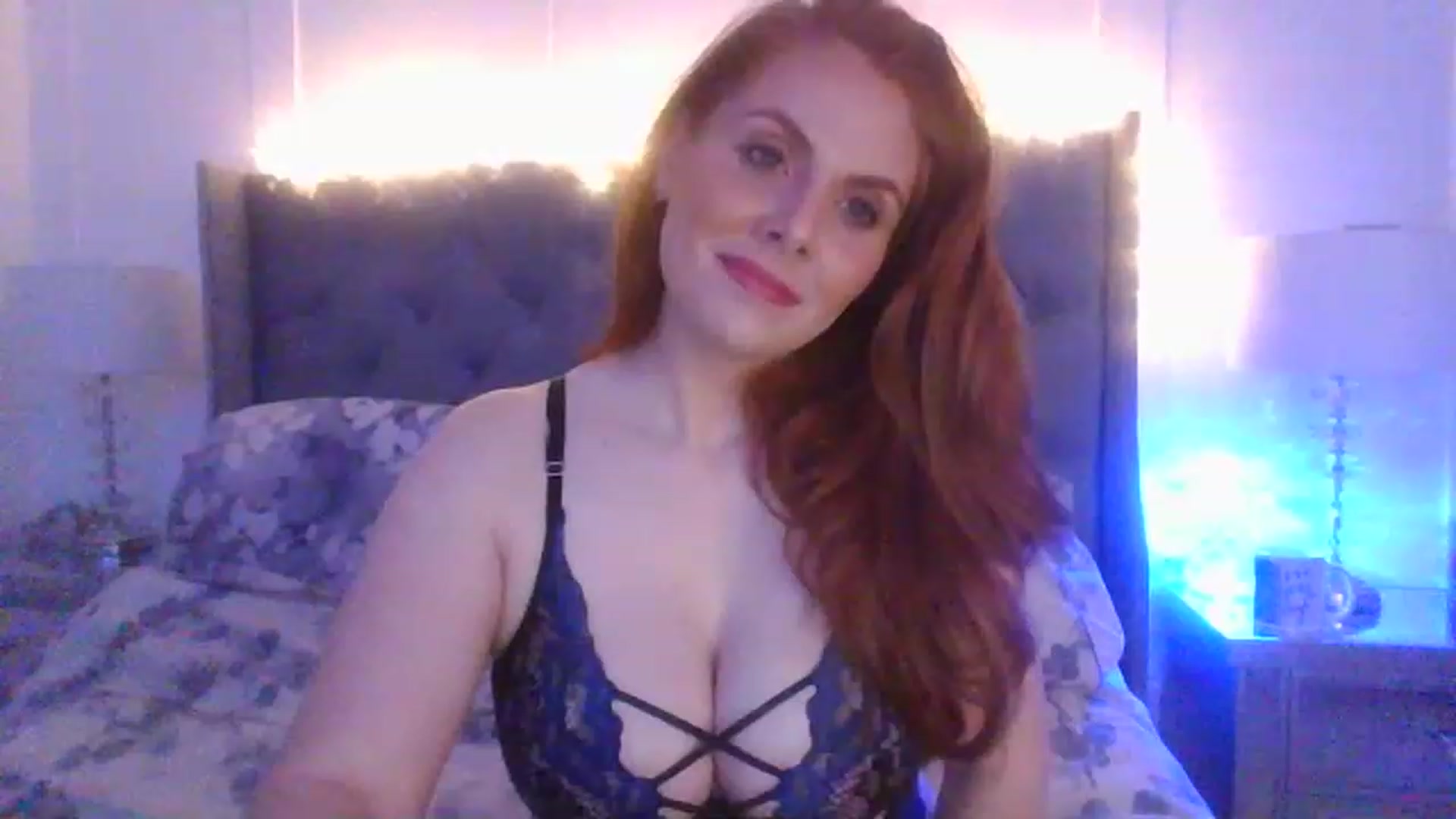 Gallery image thumbnail from Xmiss_amberx's myfreecams stream on, 06/07/2023, 20:18 image 19 of 20