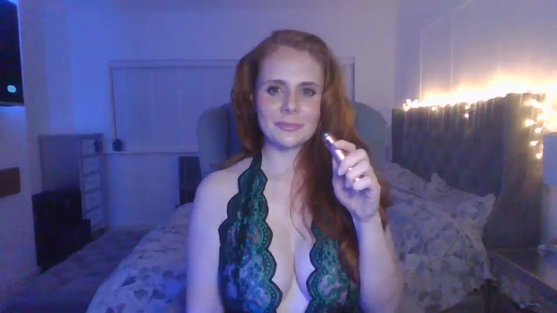 Gallery image thumbnail from Xmiss_amberx's myfreecams stream on, 09/14/2023, 22:38 image 10 of 20