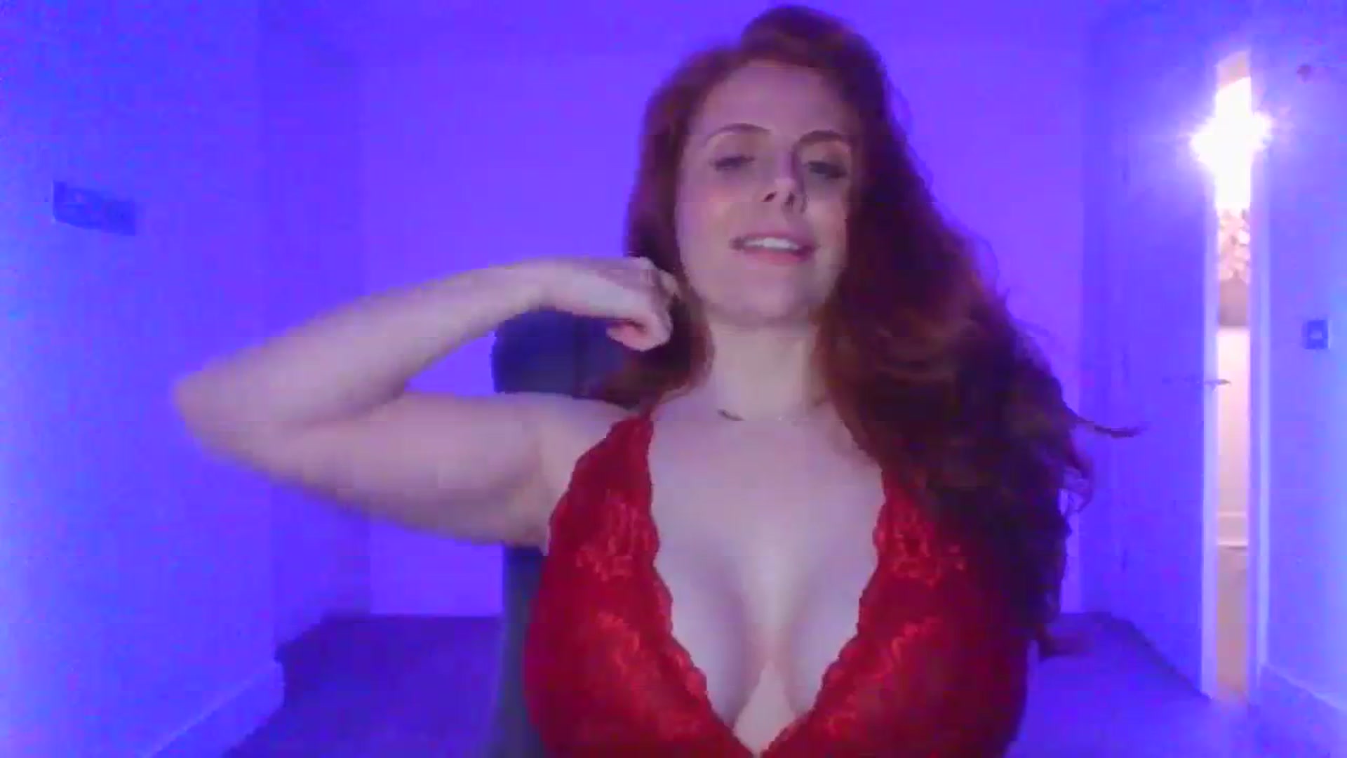 Gallery image thumbnail from Xmiss_amberx's myfreecams stream on, 03/17/2024, 22:02 image 3 of 20