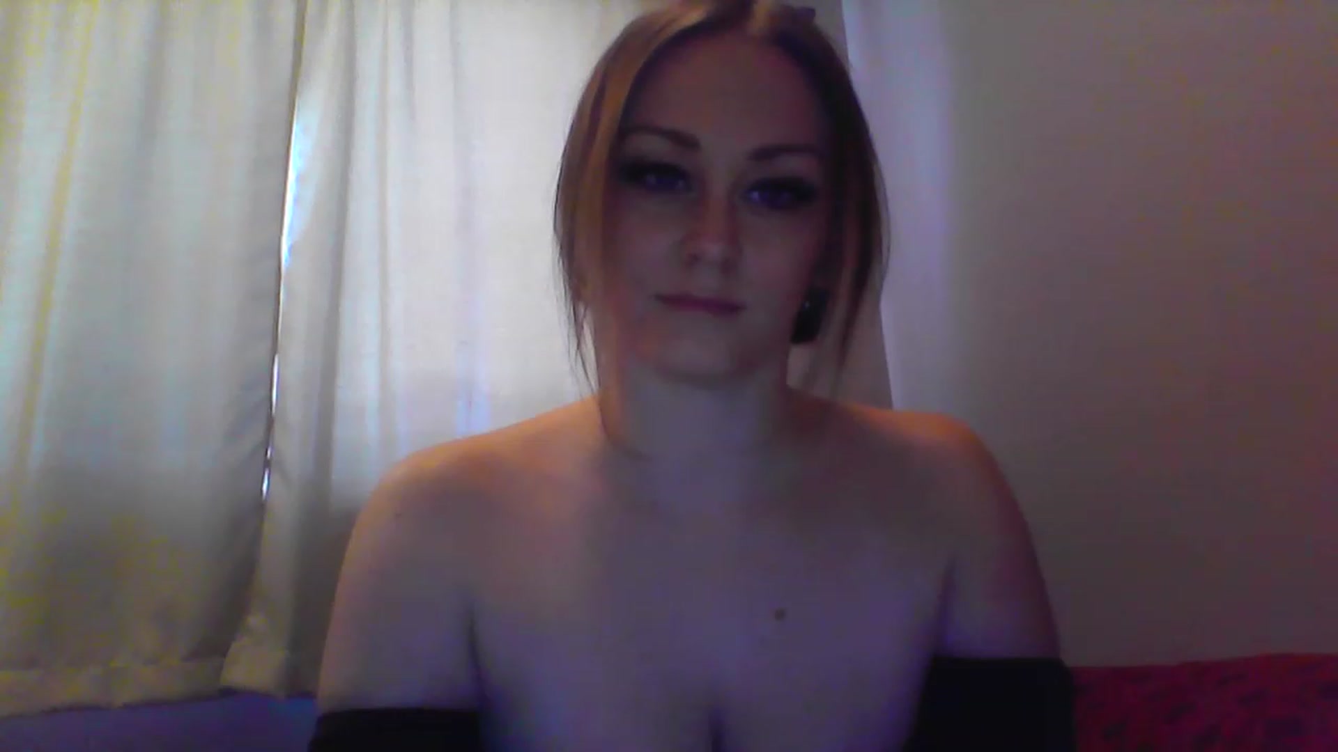 Gallery image thumbnail from XoTiff's myfreecams stream on, 03/30/2023, 17:02 image 15 of 20