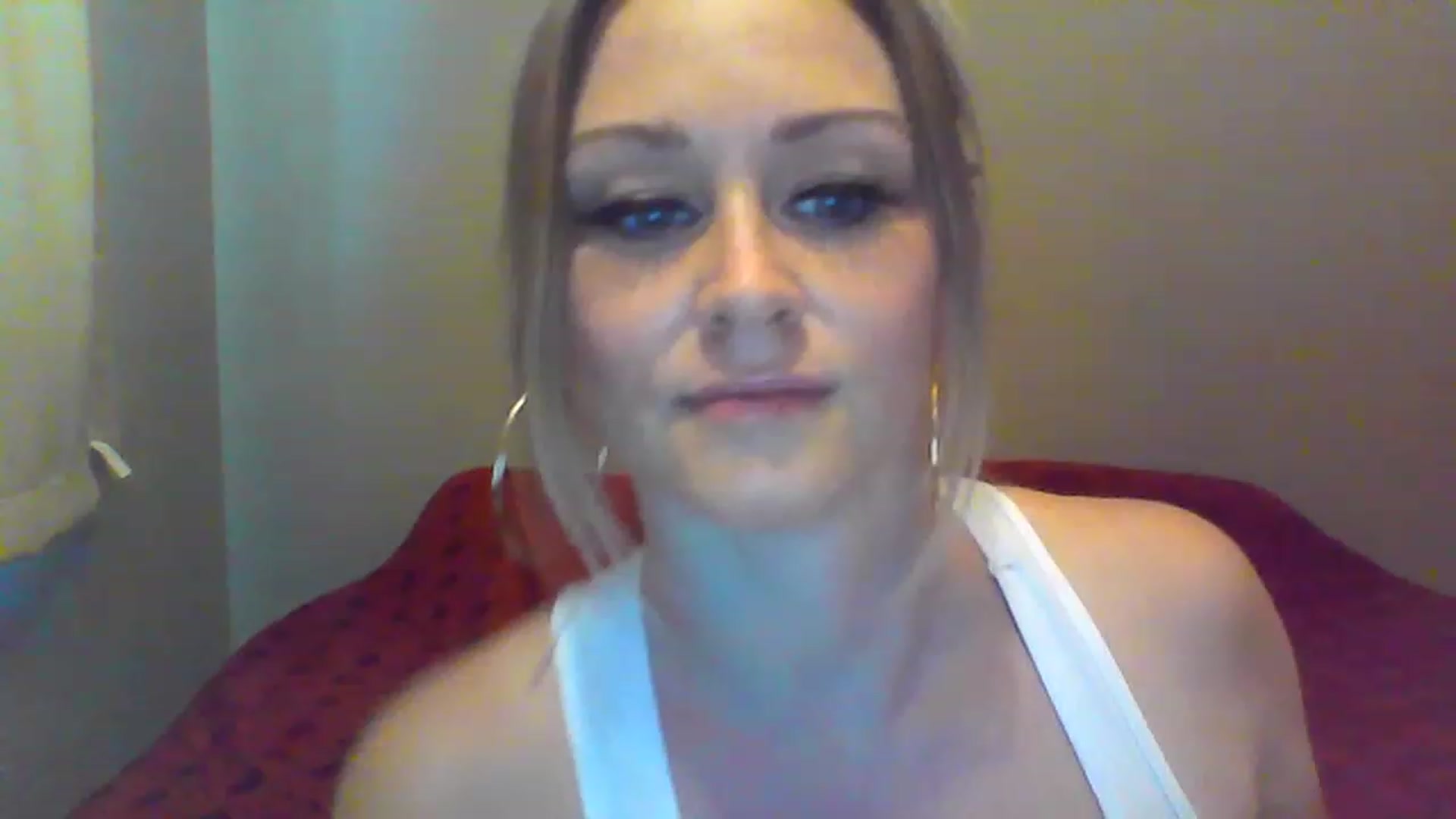 Gallery image thumbnail from XoTiff's myfreecams stream on, 05/31/2023, 16:51 image 13 of 20