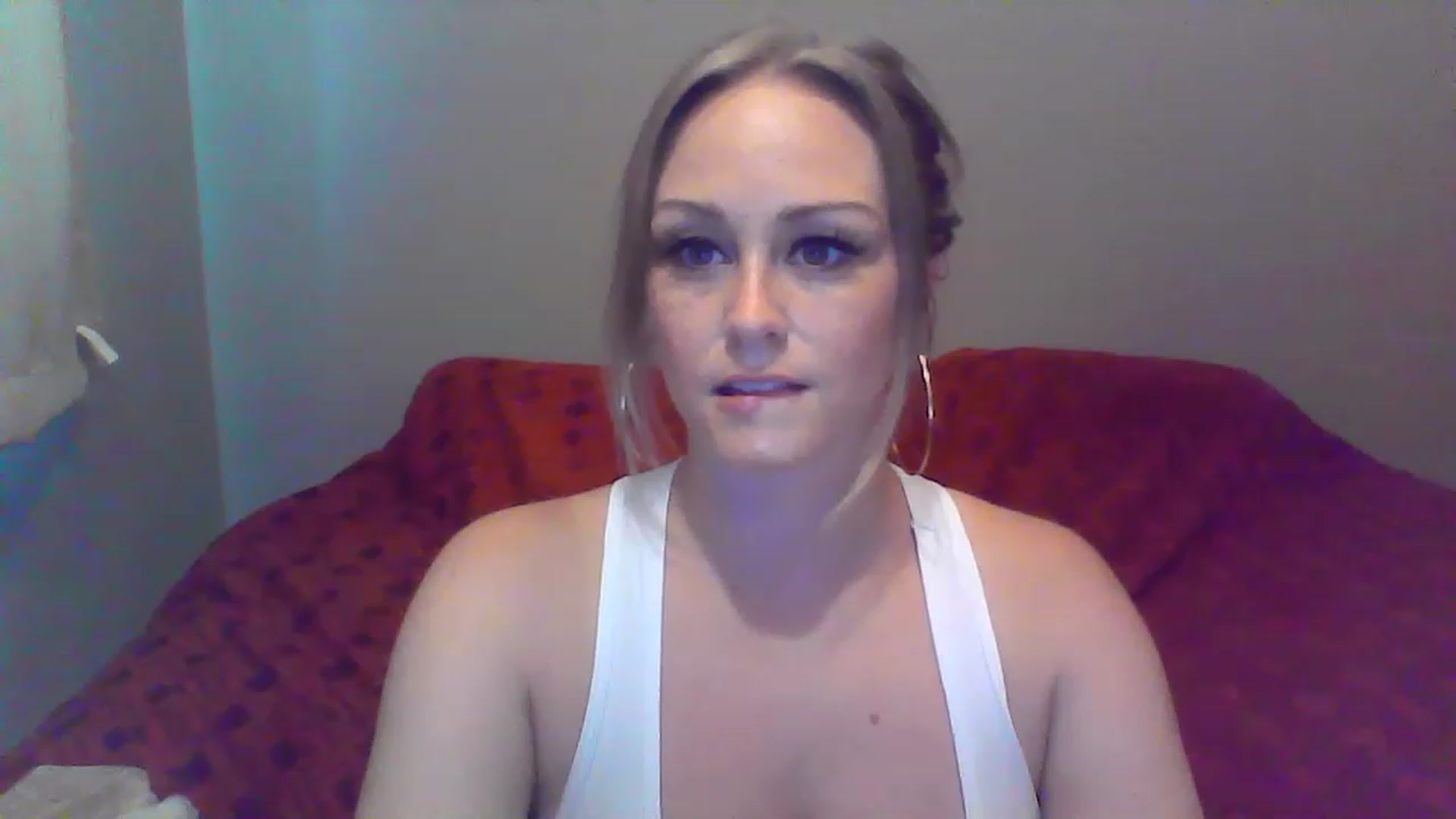 Gallery image thumbnail from XoTiff's myfreecams stream on, 05/31/2023, 16:51 image 20 of 20