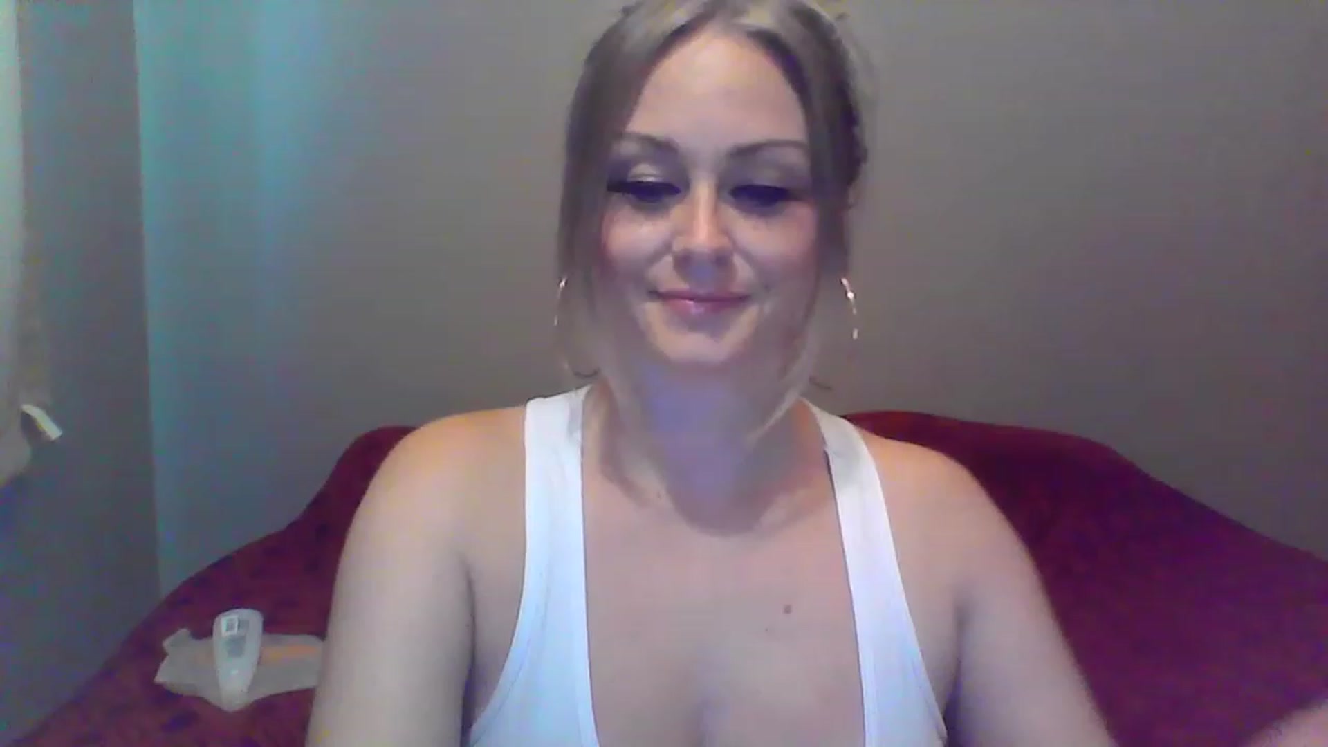 Gallery image thumbnail from XoTiff's myfreecams stream on, 05/31/2023, 16:51 image 8 of 20