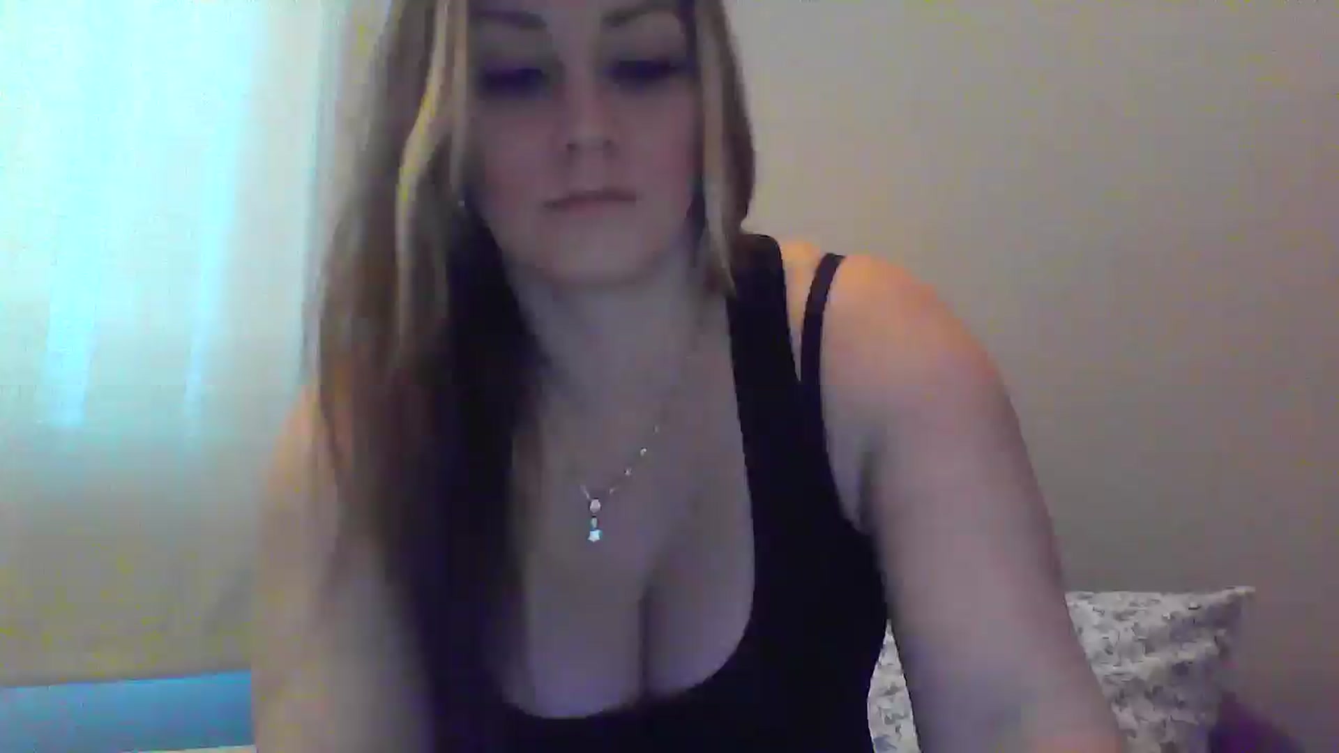 Gallery image thumbnail from XoTiff's myfreecams stream on, 03/05/2025, 17:20 image 20 of 20