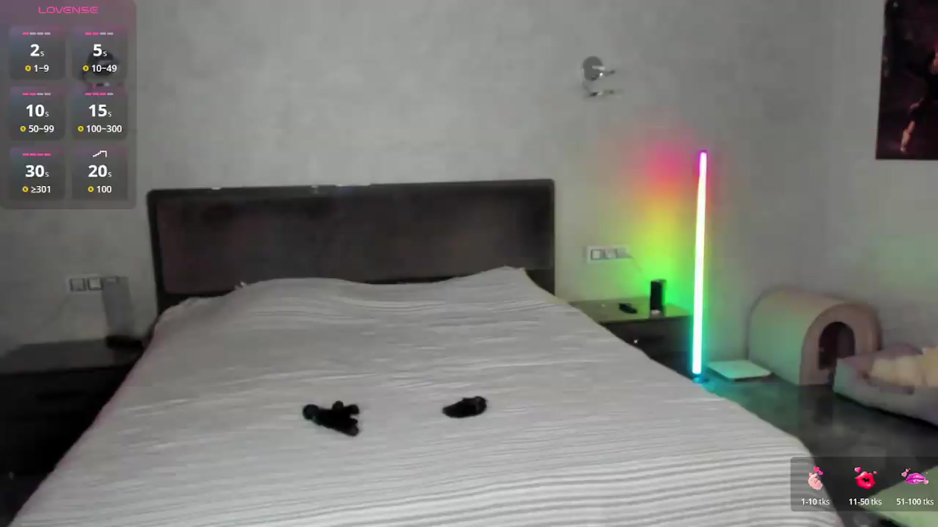 Gallery image thumbnail from XoXoKate_'s myfreecams stream on, 08/15/2026, 14:17 image 17 of 20