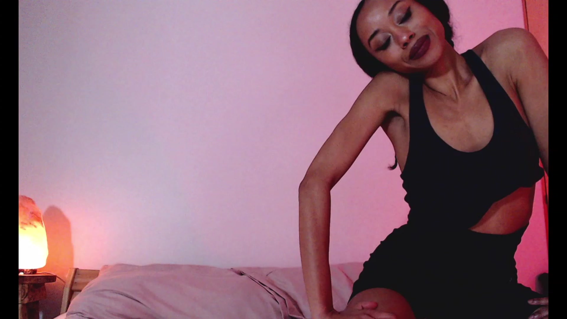 Gallery image thumbnail from Xo_Coquette's myfreecams stream on, 11/24/2022, 08:48 image 15 of 20
