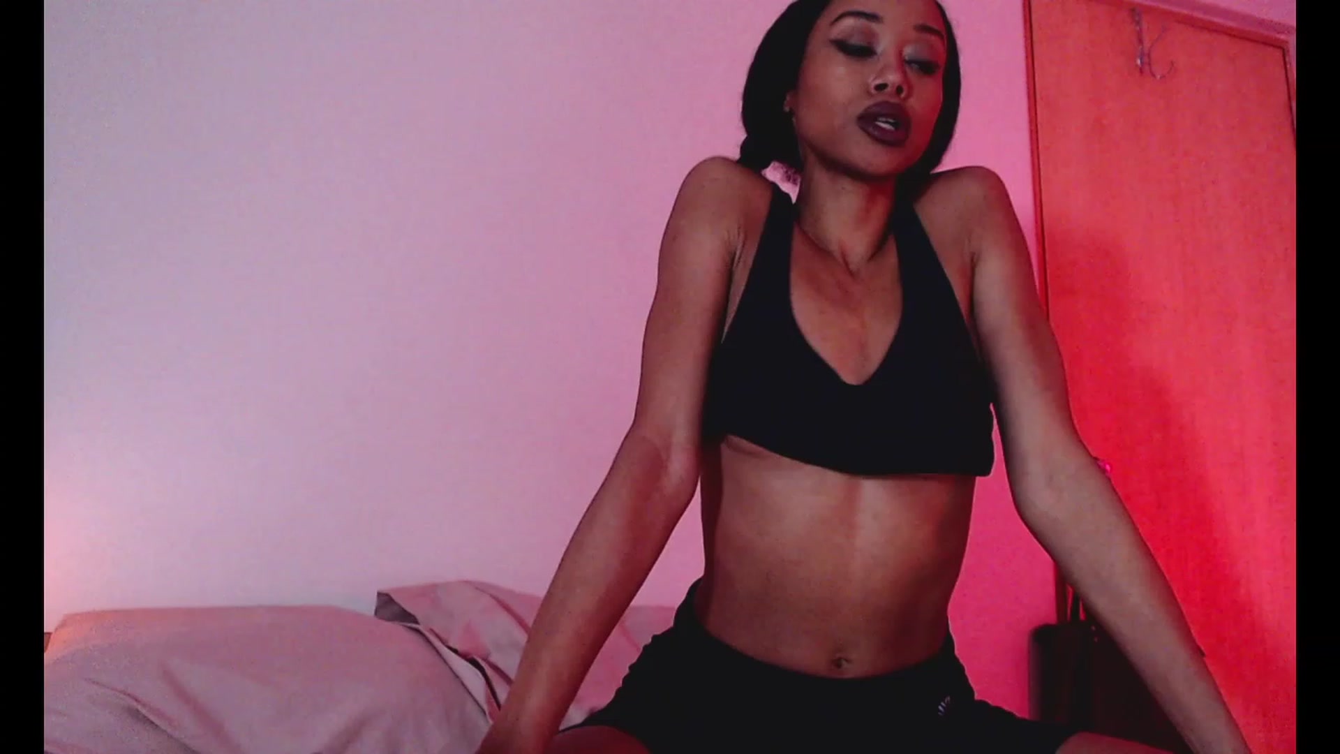 Gallery image thumbnail from Xo_Coquette's myfreecams stream on, 11/24/2022, 08:48 image 2 of 20