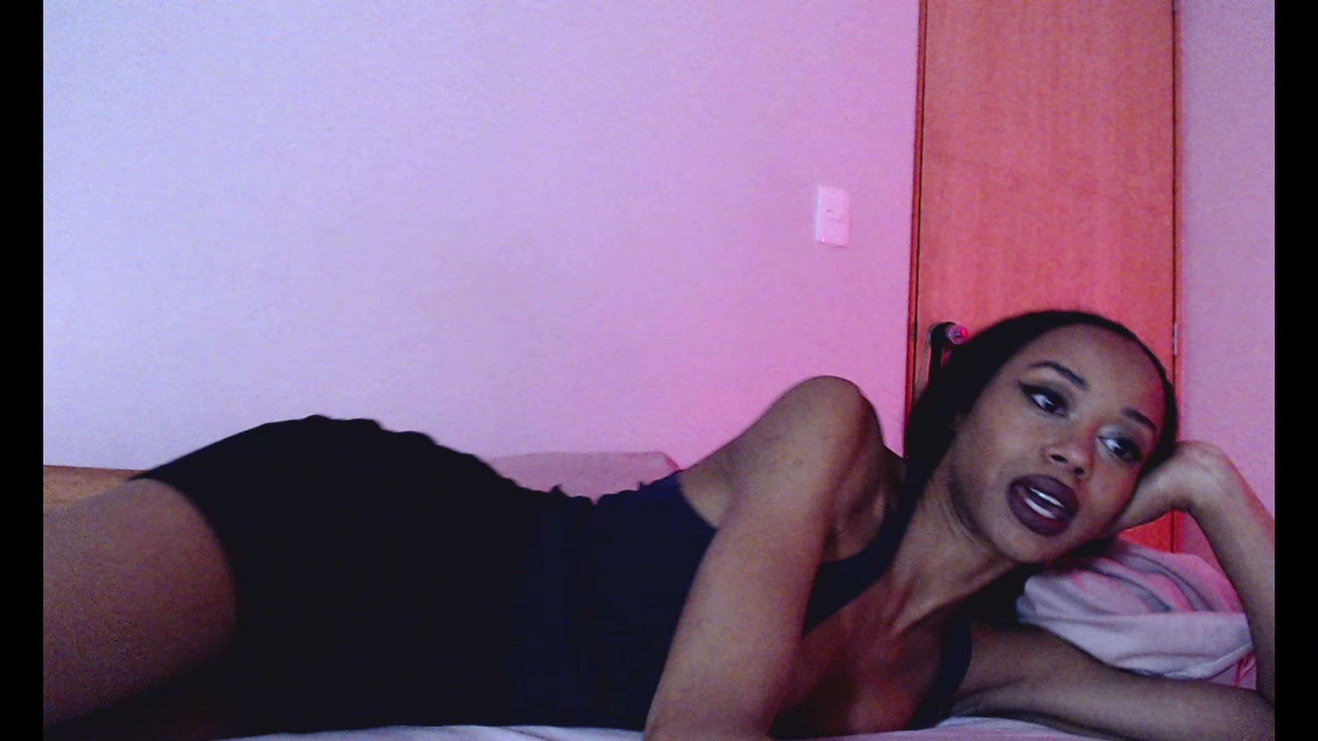 Gallery image thumbnail from Xo_Coquette's myfreecams stream on, 11/24/2022, 08:48 image 18 of 20
