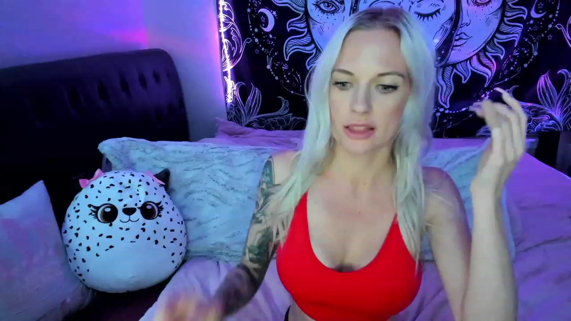 Gallery image thumbnail from Xo_belle's myfreecams stream on, 03/27/2023, 06:03 image 9 of 20