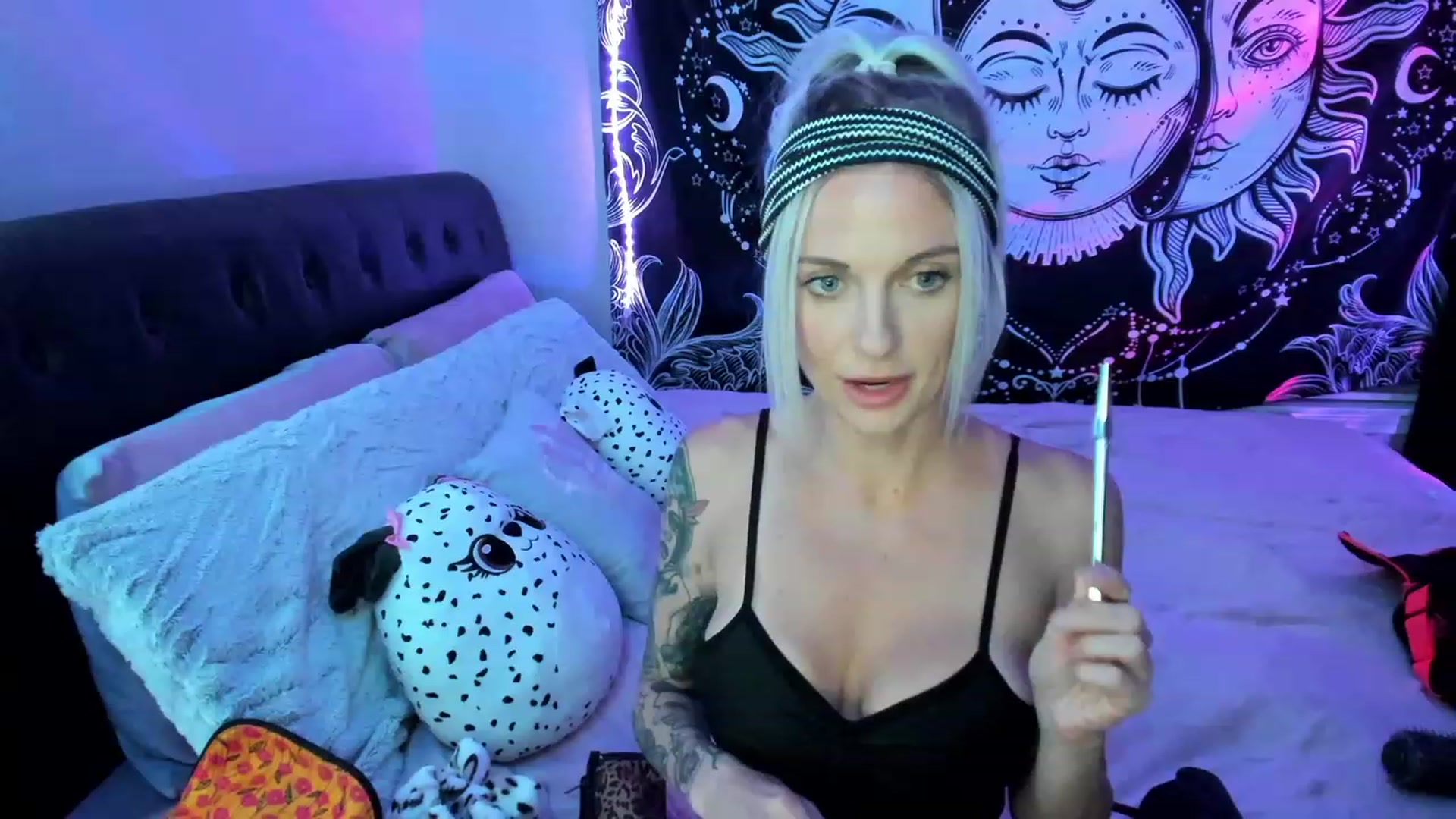 Gallery image thumbnail from Xo_belle's myfreecams stream on, 05/11/2023, 06:11 image 1 of 20