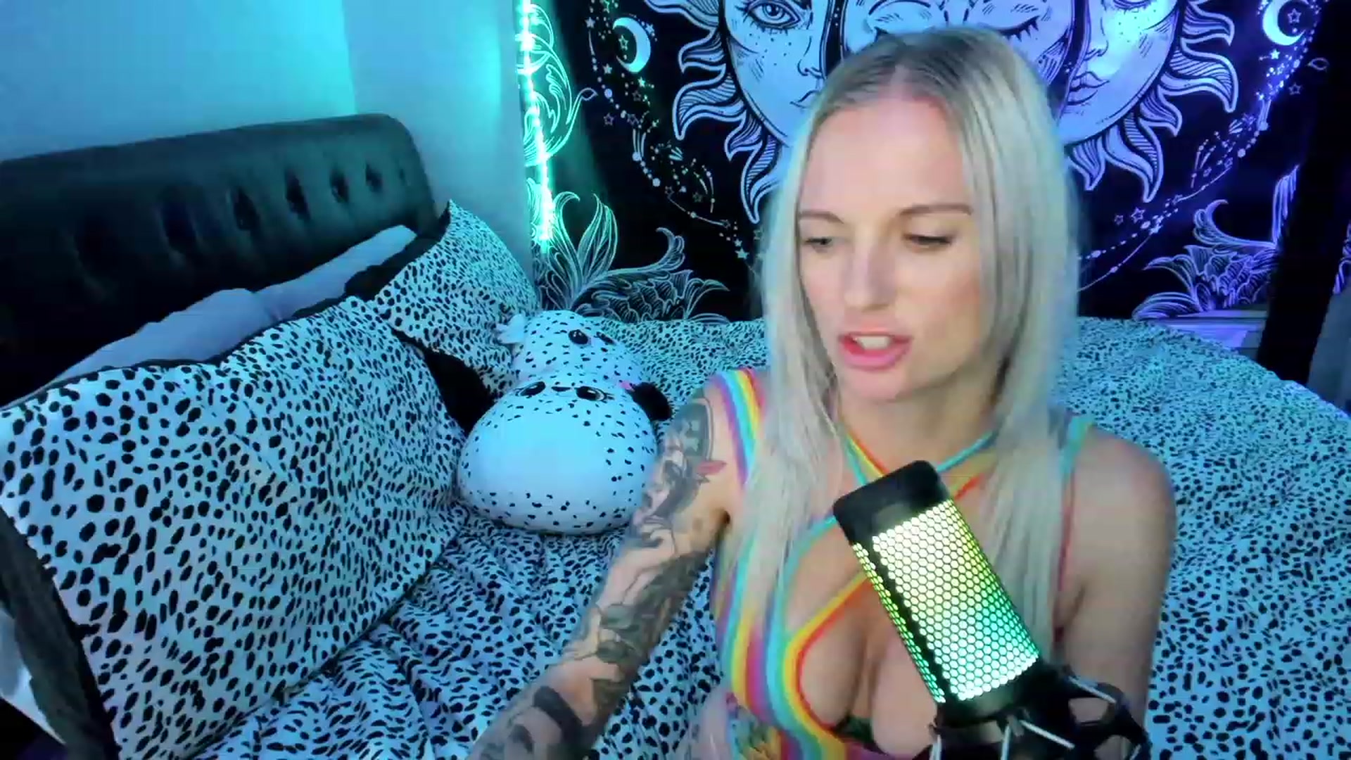 Gallery image thumbnail from Xo_belle's myfreecams stream on, 05/21/2023, 09:13 image 5 of 20