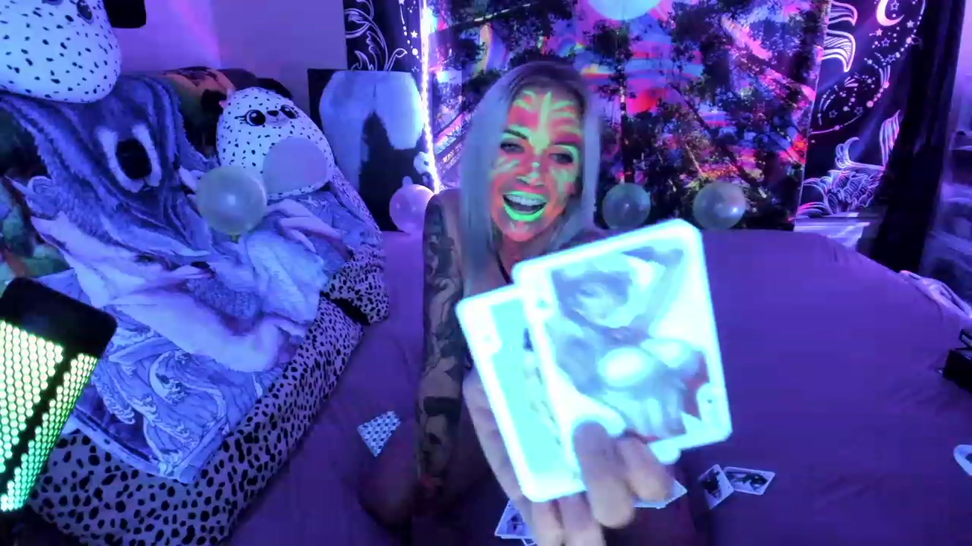 Gallery image thumbnail from Xo_belle's myfreecams stream on, 05/30/2023, 11:46 image 17 of 20