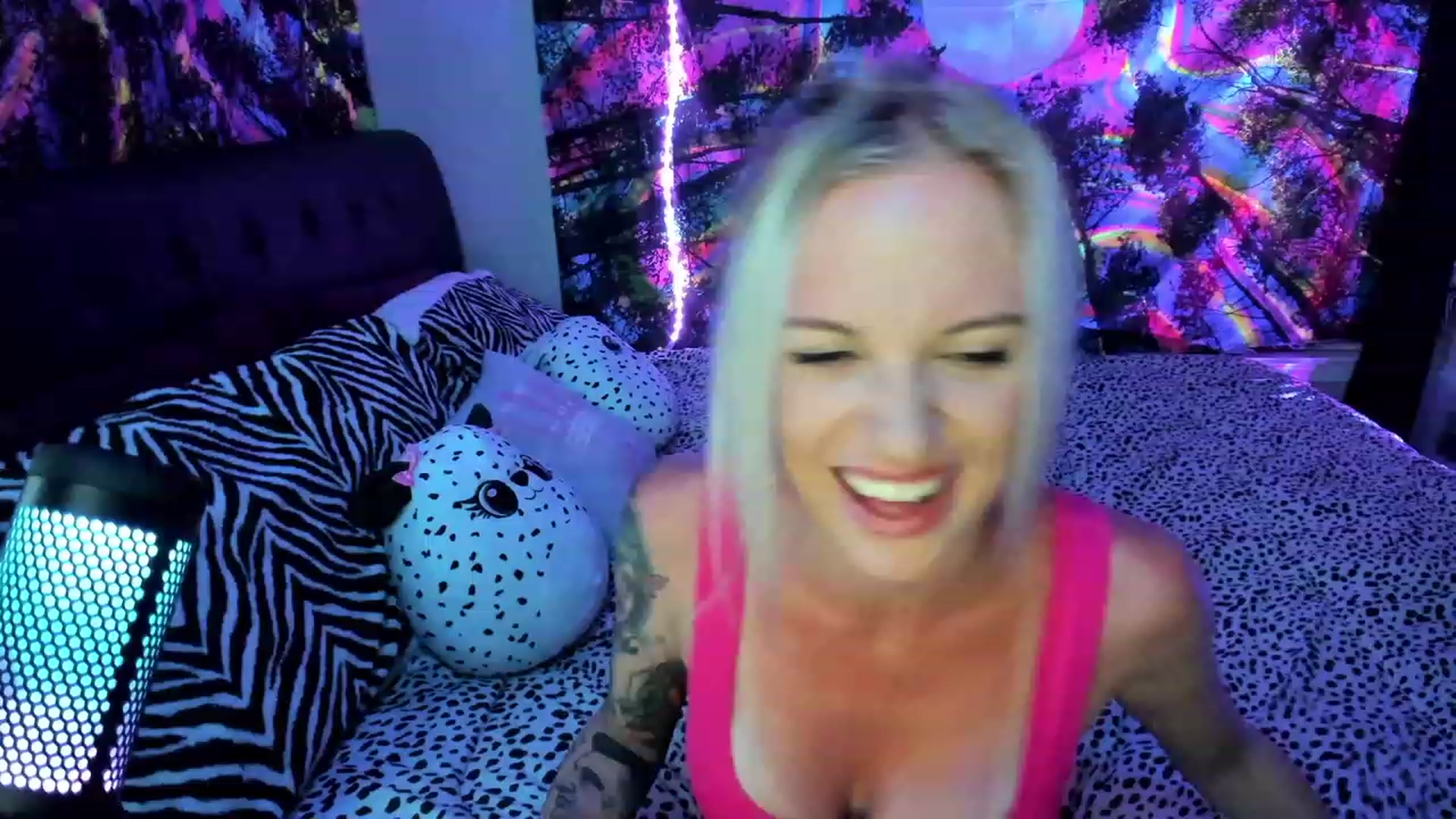 Gallery image thumbnail from Xo_belle's myfreecams stream on, 06/02/2023, 05:05 image 5 of 20