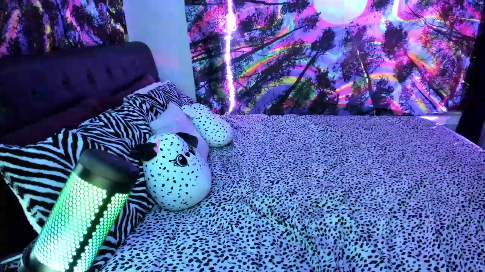 Gallery image thumbnail from Xo_belle's myfreecams stream on, 06/02/2023, 07:23 image 11 of 20