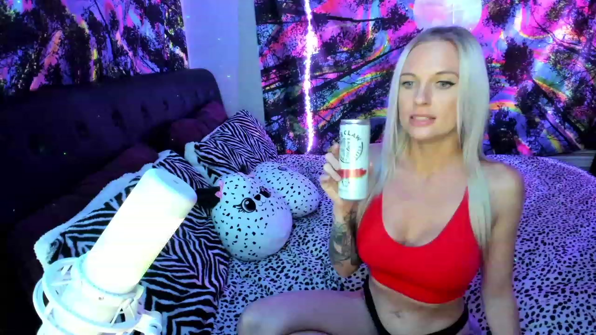 Gallery image thumbnail from Xo_belle's myfreecams stream on, 06/03/2023, 05:48 image 3 of 20