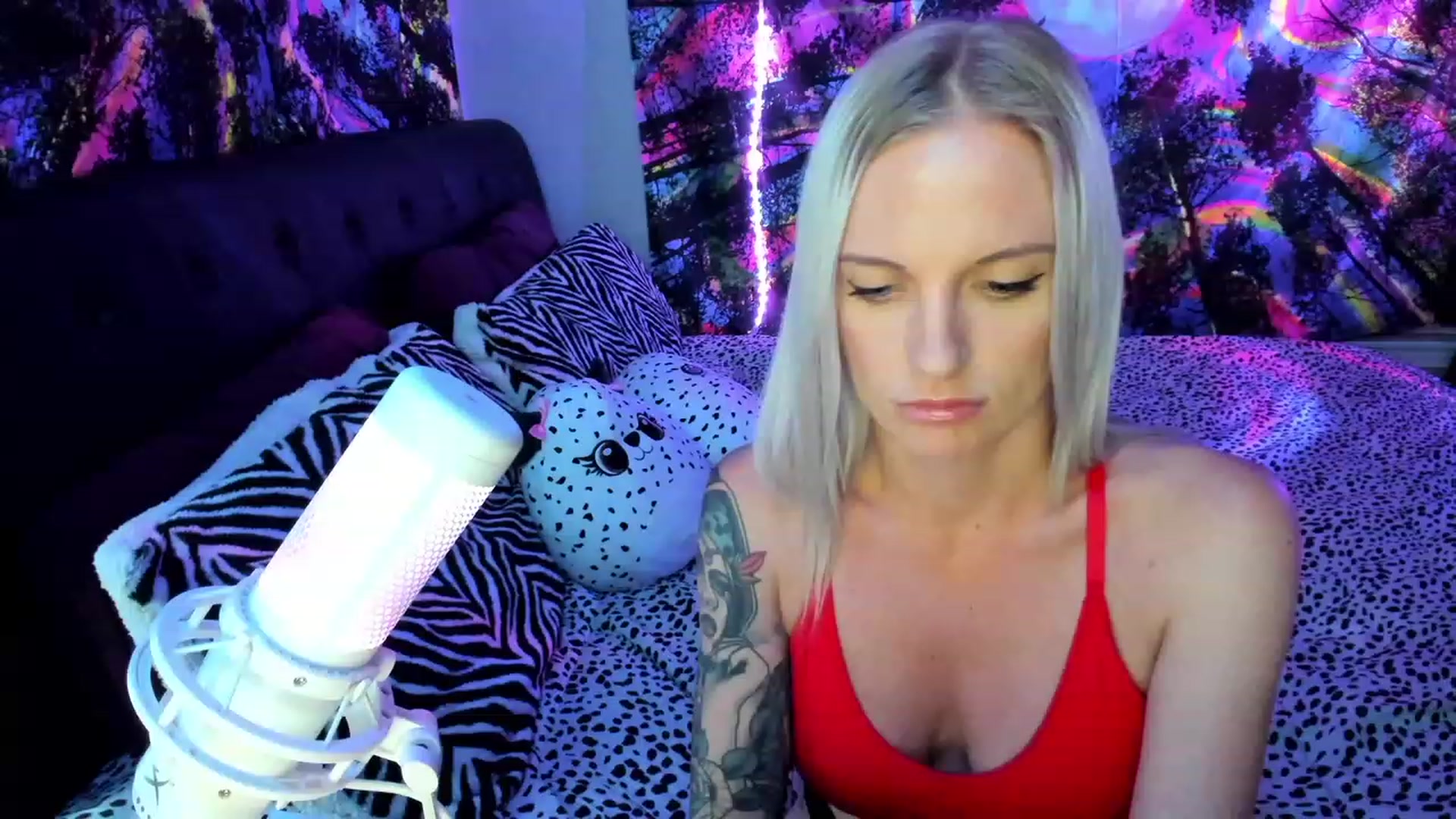 Gallery image thumbnail from Xo_belle's myfreecams stream on, 06/03/2023, 05:48 image 19 of 20