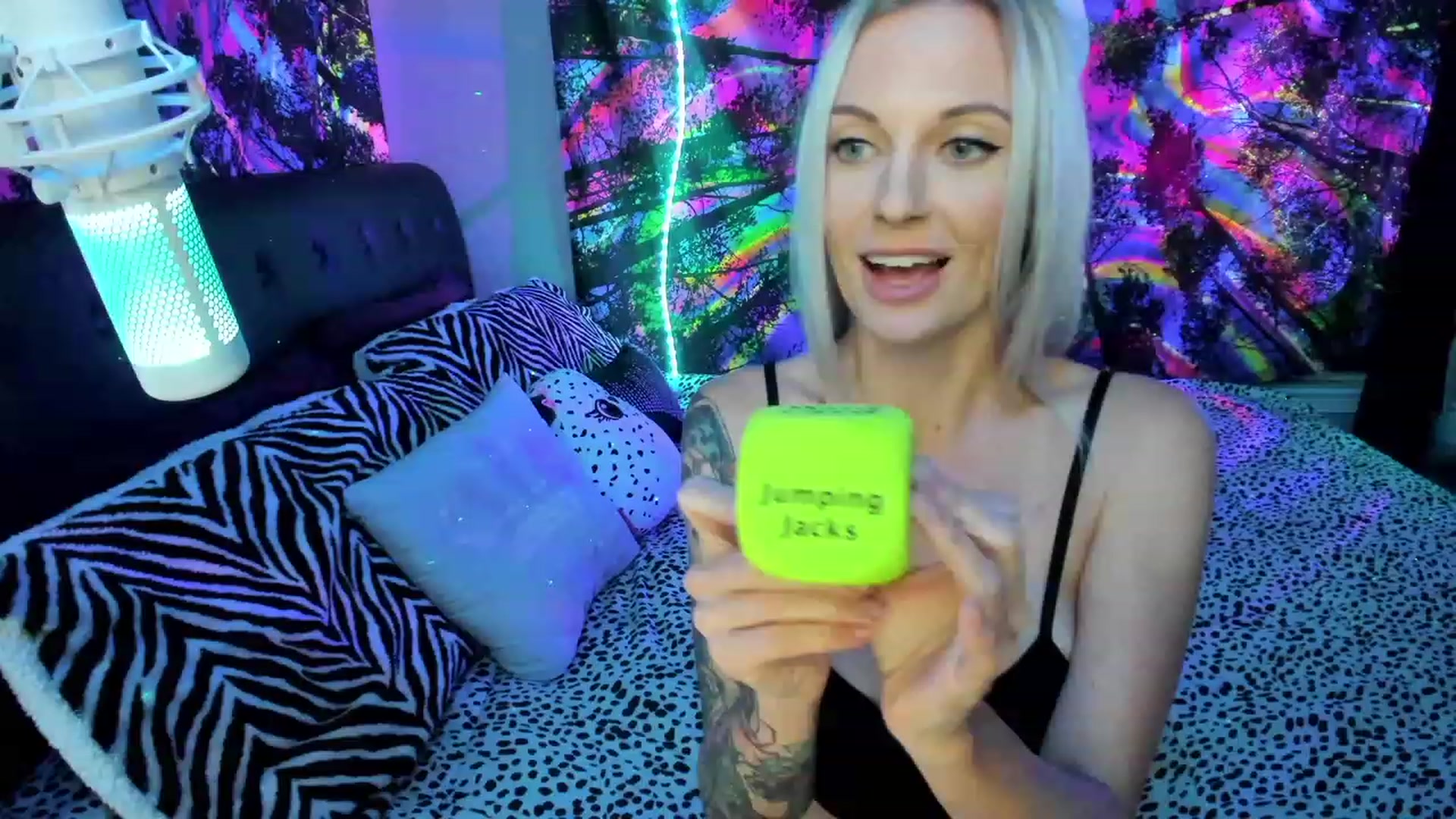 Gallery image thumbnail from Xo_belle's myfreecams stream on, 06/09/2023, 05:20 image 4 of 20