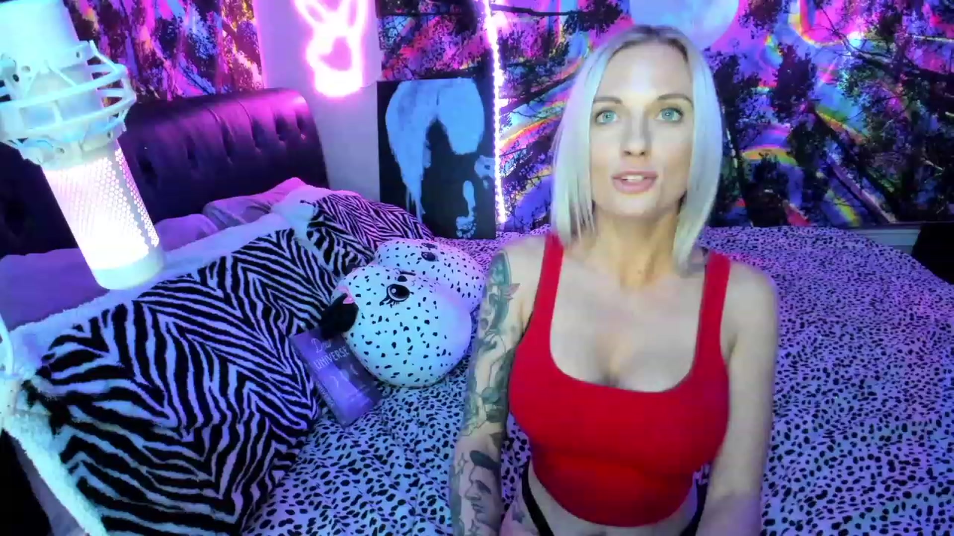 Gallery image thumbnail from Xo_belle's myfreecams stream on, 06/16/2023, 07:11 image 4 of 20