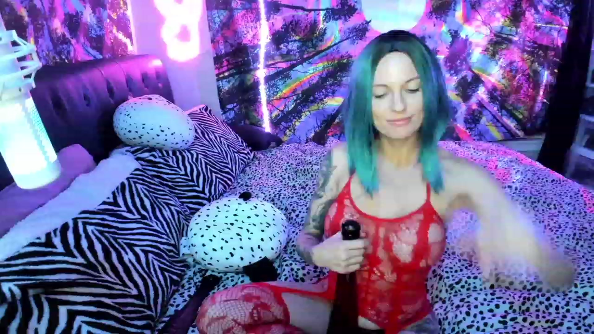 Gallery image thumbnail from Xo_belle's myfreecams stream on, 06/19/2023, 10:09 image 14 of 20