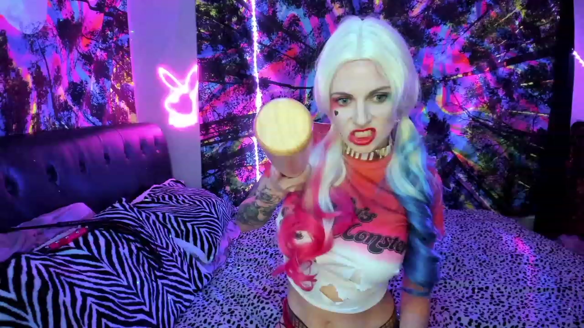 Gallery image thumbnail from Xo_belle's myfreecams stream on, 06/25/2023, 03:50 image 17 of 20