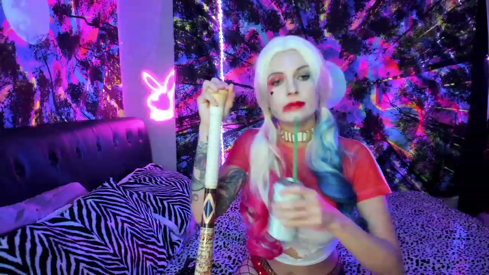Gallery image thumbnail from Xo_belle's myfreecams stream on, 06/25/2023, 03:50 image 7 of 20