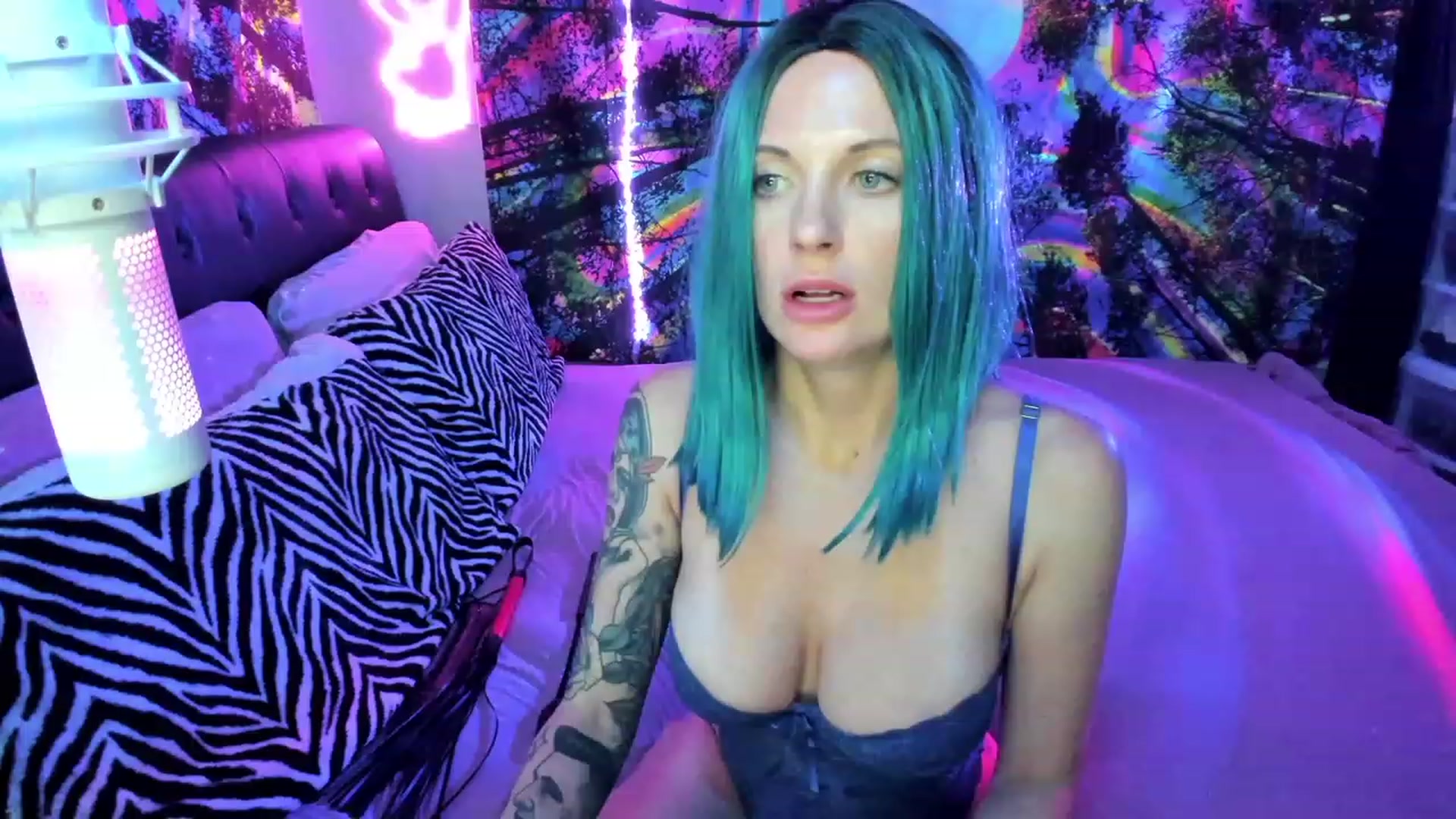 Gallery image thumbnail from Xo_belle's myfreecams stream on, 06/26/2023, 12:03 image 4 of 20