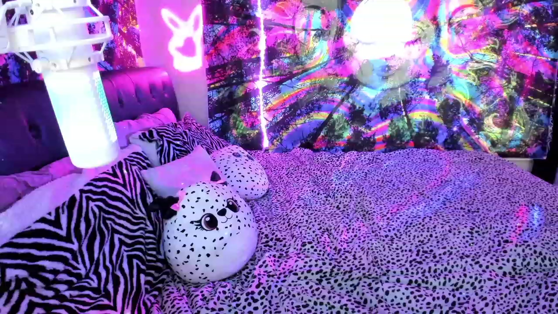 Gallery image thumbnail from Xo_belle's myfreecams stream on, 06/30/2023, 23:40 image 20 of 20