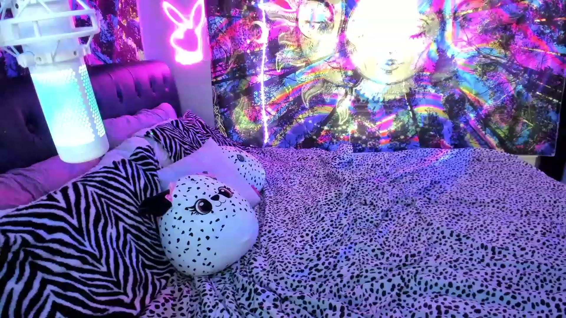 Gallery image thumbnail from Xo_belle's myfreecams stream on, 07/01/2023, 02:06 image 4 of 20